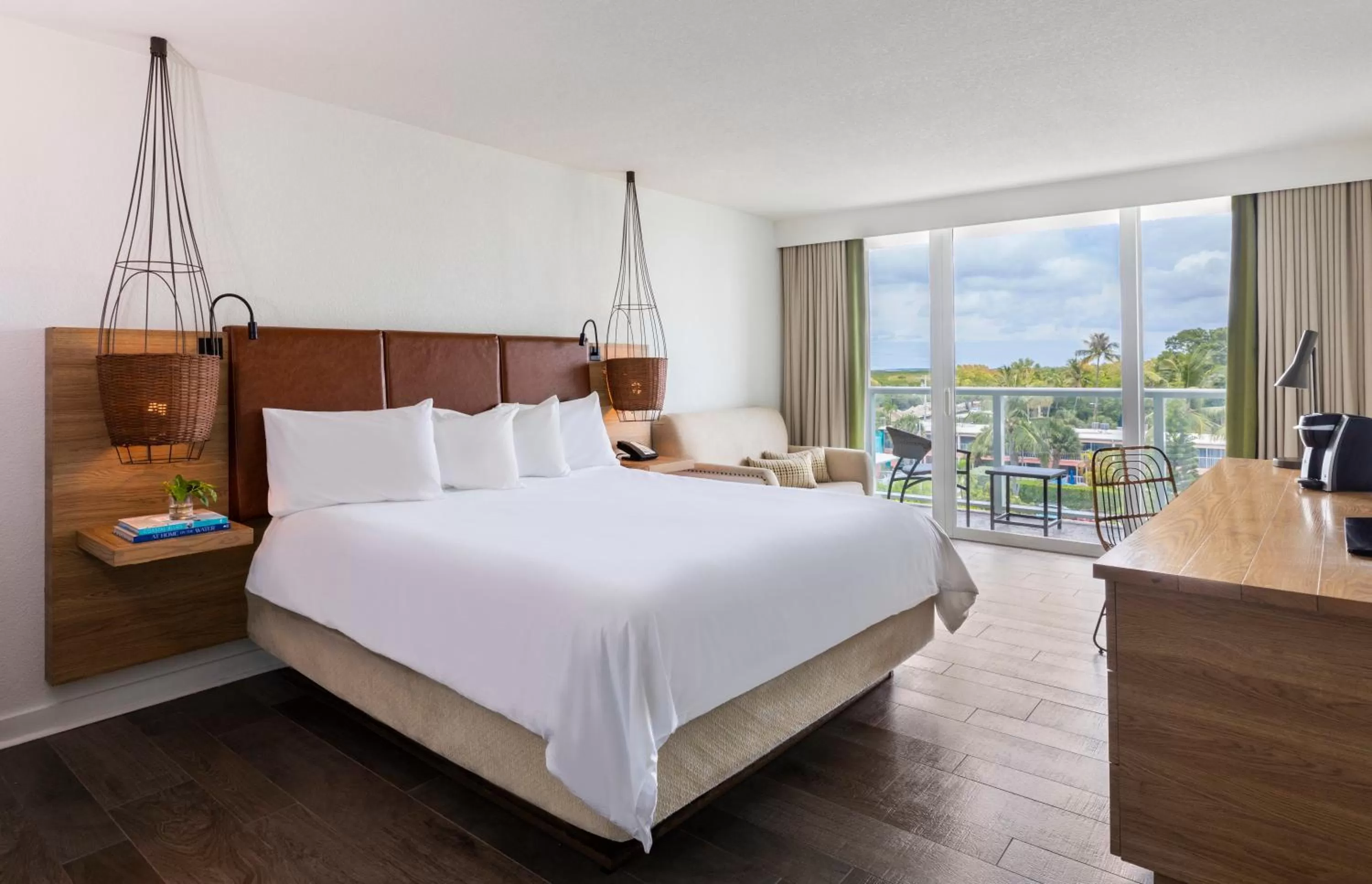 King Room in Amara Cay Resort