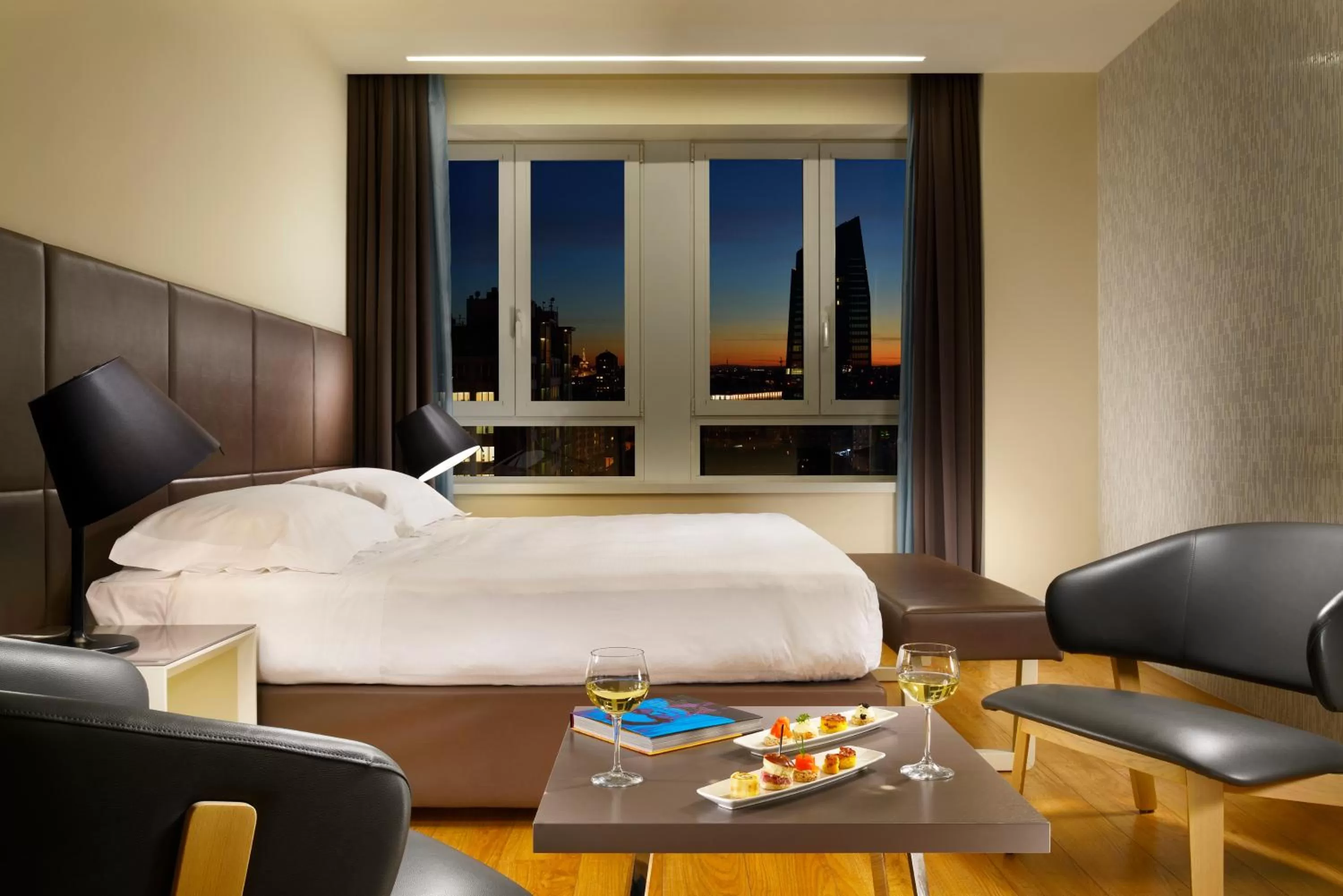 Executive Junior Suite Double Single Use in UNA Hotels Century Milano