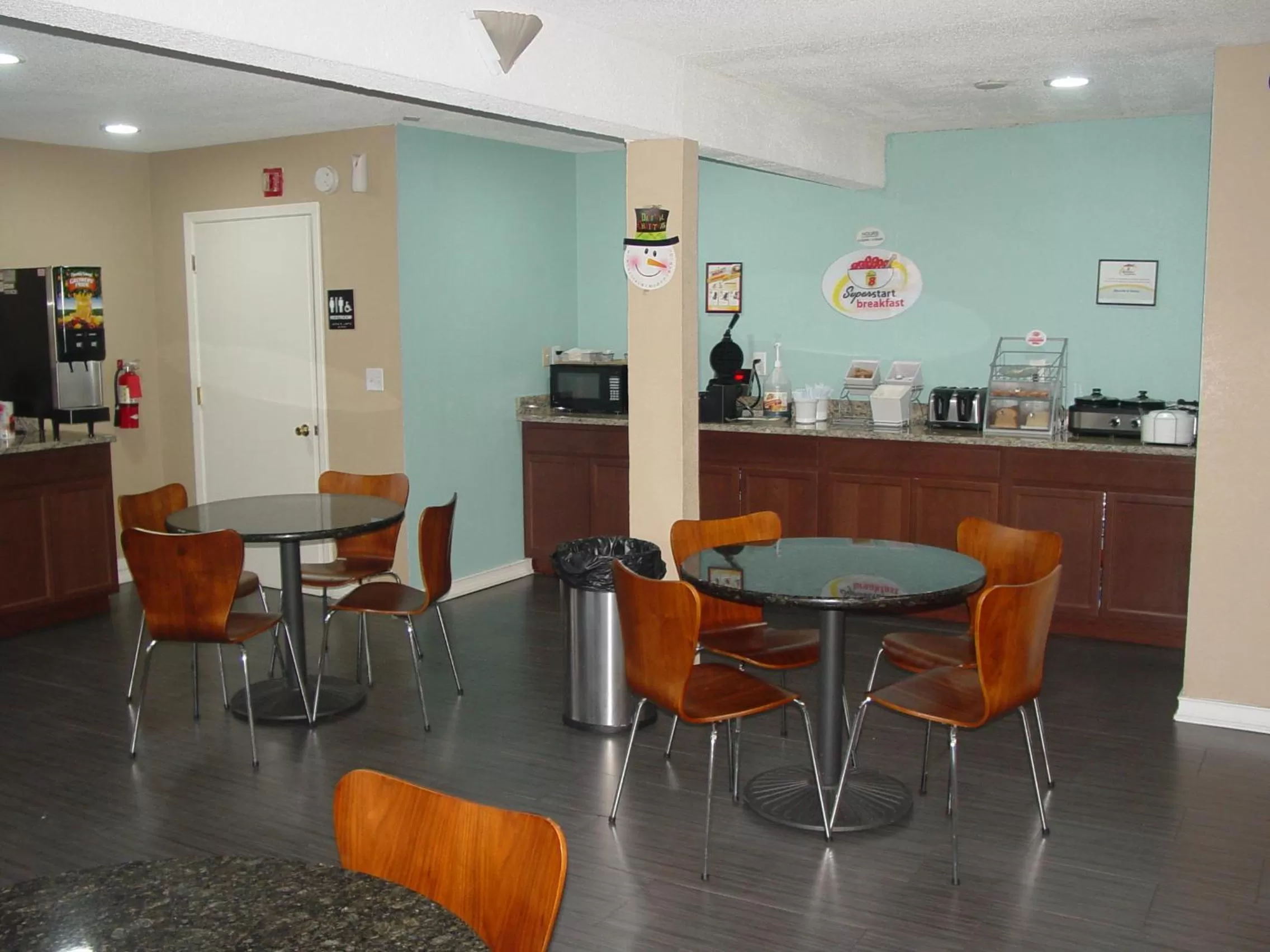 Breakfast in Super 8 by Wyndham Crestview
