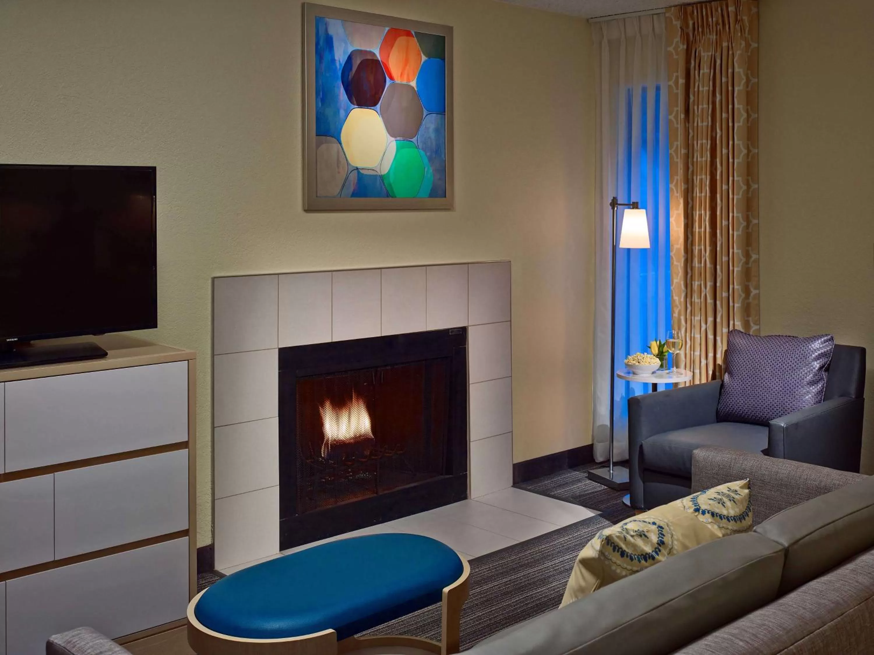 Double Studio Suite with Fireplace in Sonesta ES Suites South Brunswick - Princeton