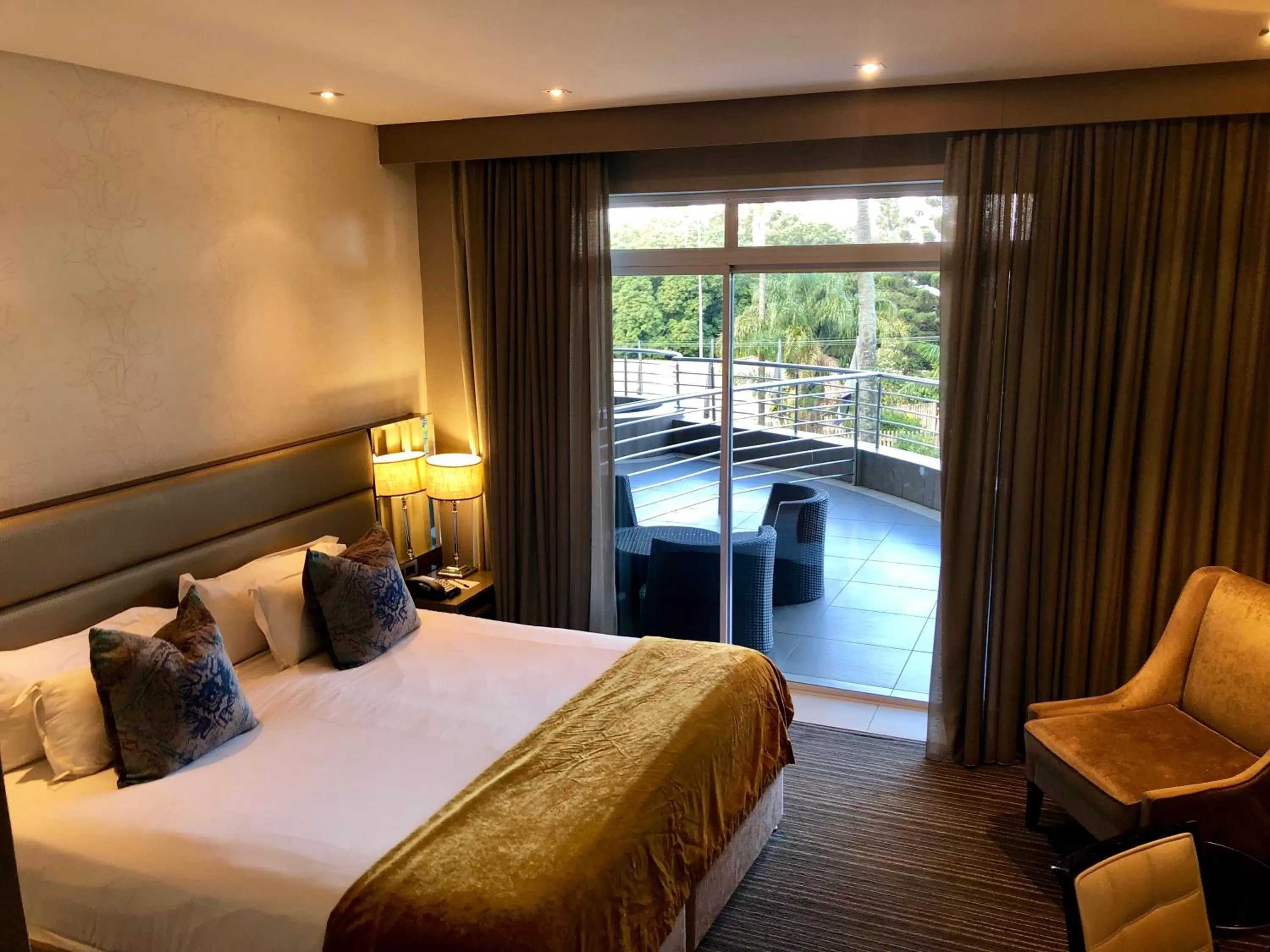 Deluxe Room with City View - single occupancy in Coastlands Musgrave Hotel