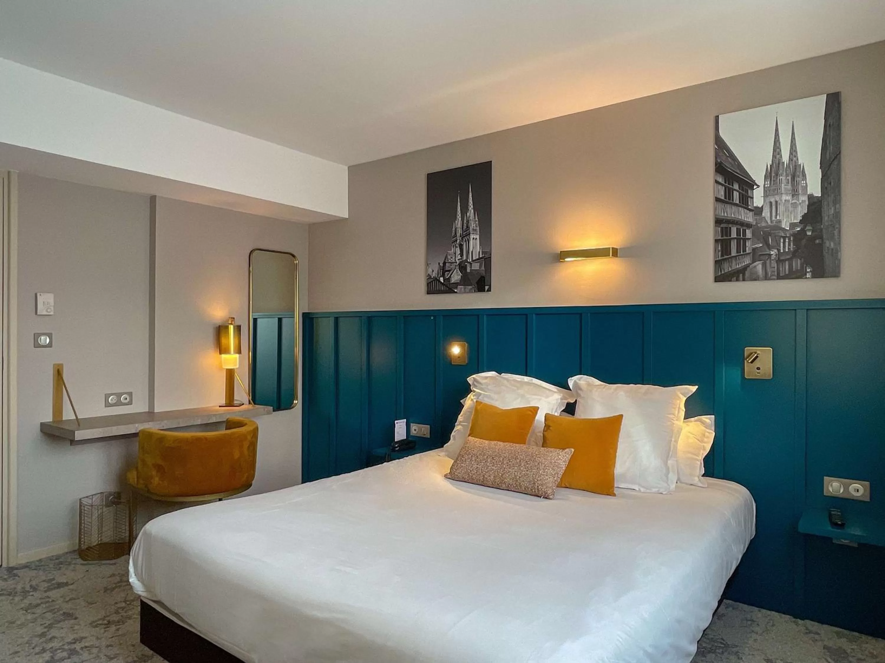 Comfort Queen Room in Best Western Plus Hotel Kregenn