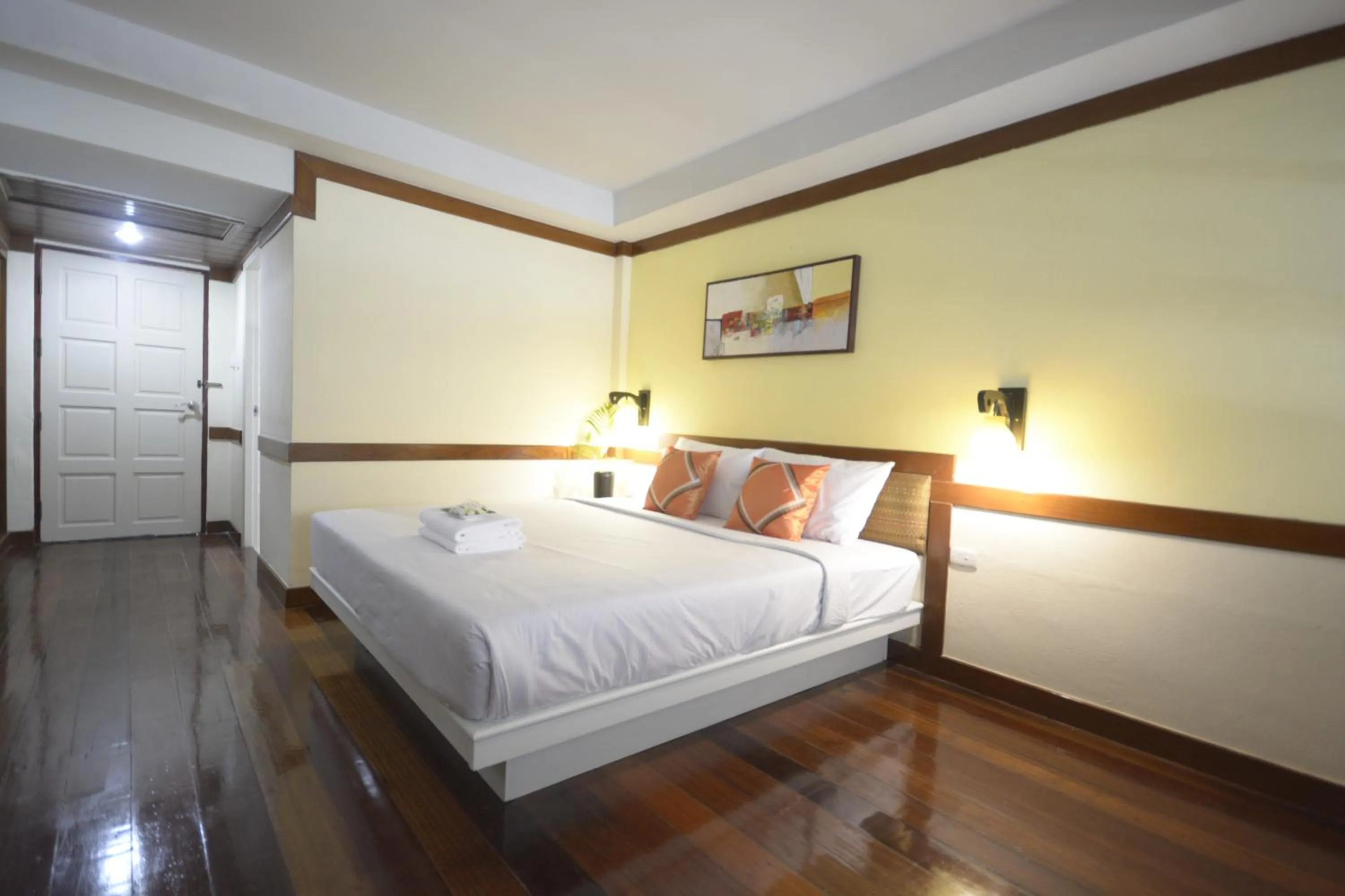 Deluxe Double Room in iRest Ao Nang Seafront