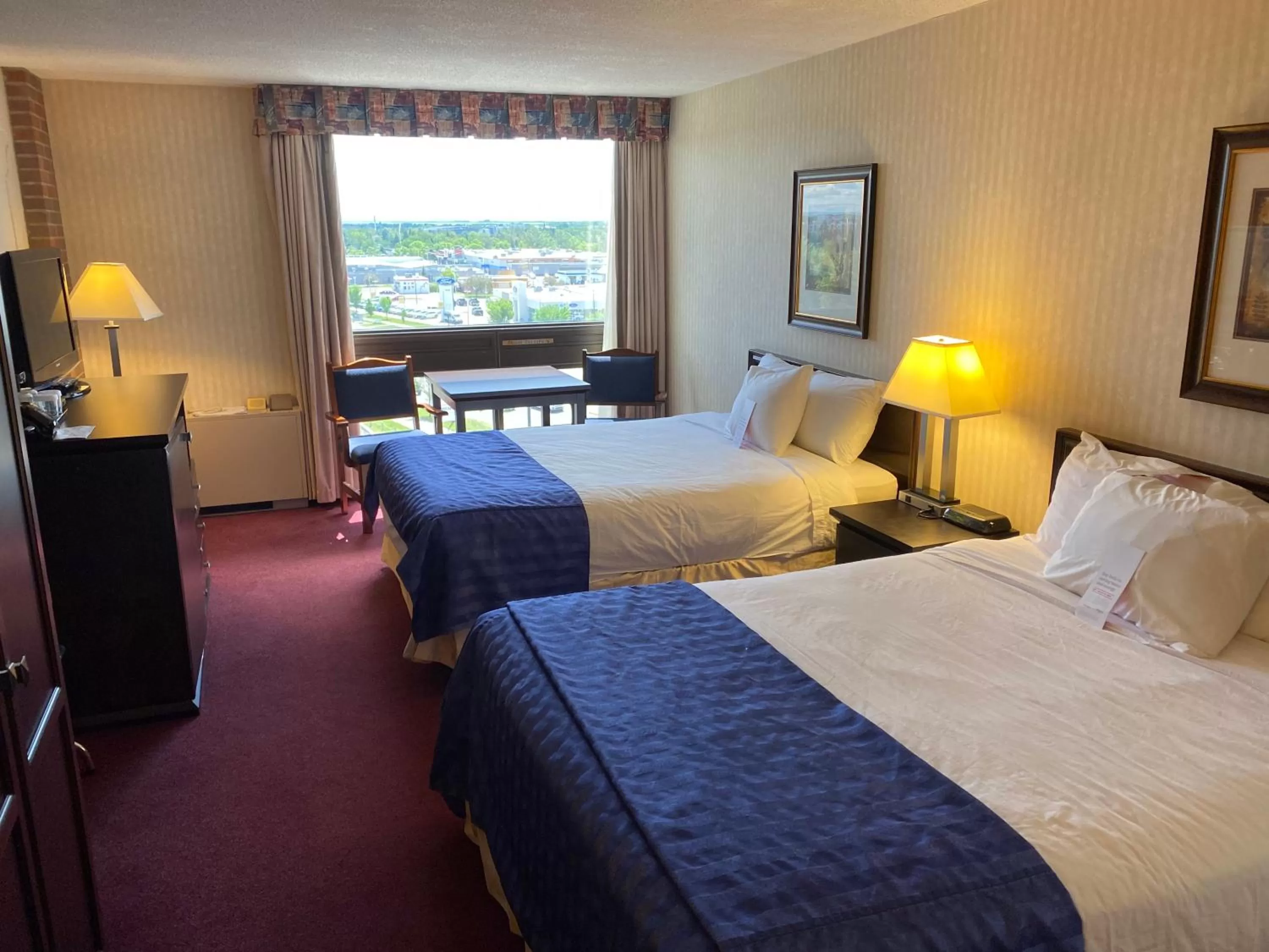 Queen Room with Two Queen Beds - Non-Smoking in Ramada by Wyndham Lethbridge