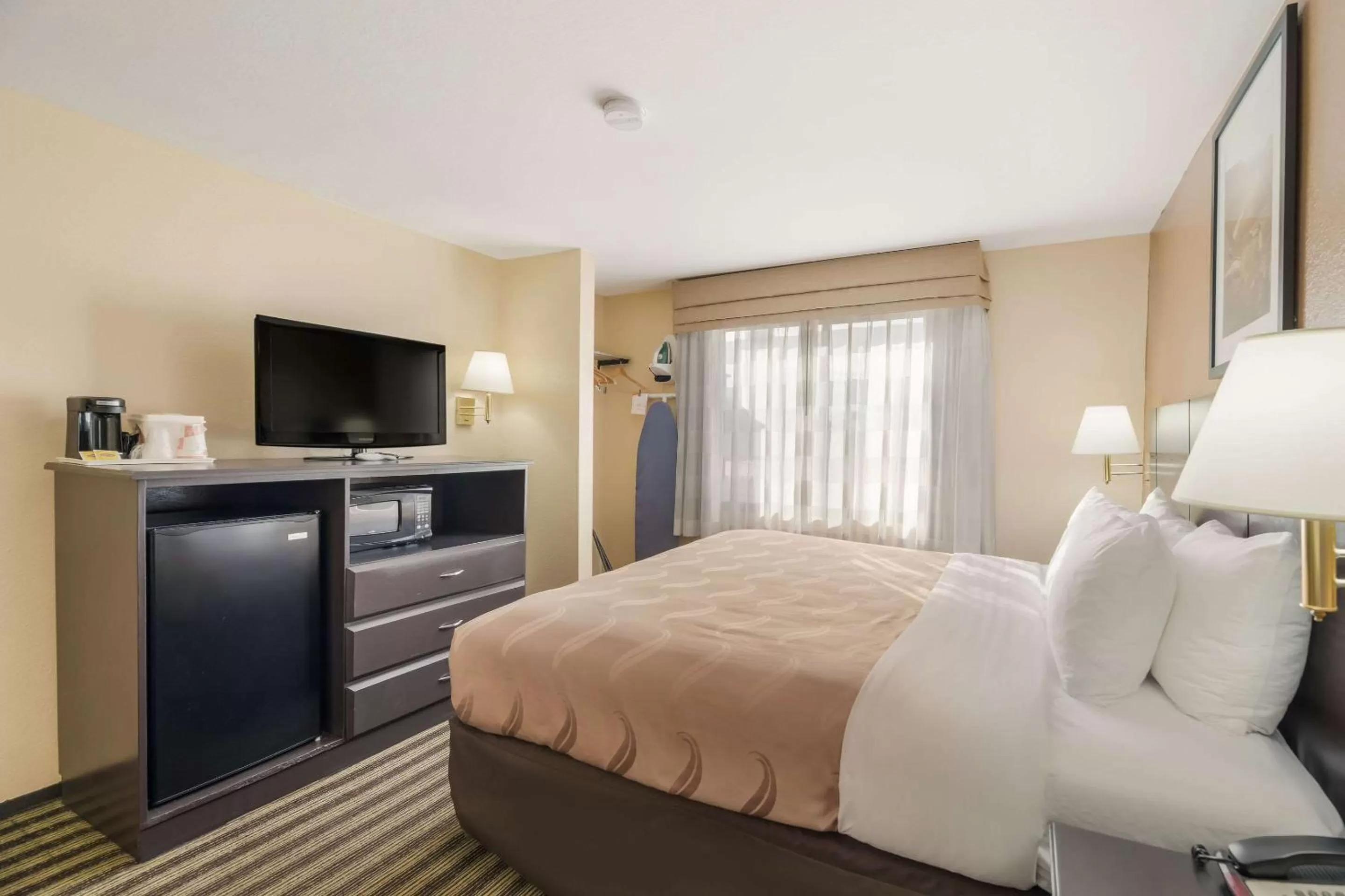 King Room - Smoking  in Quality Inn Clovis