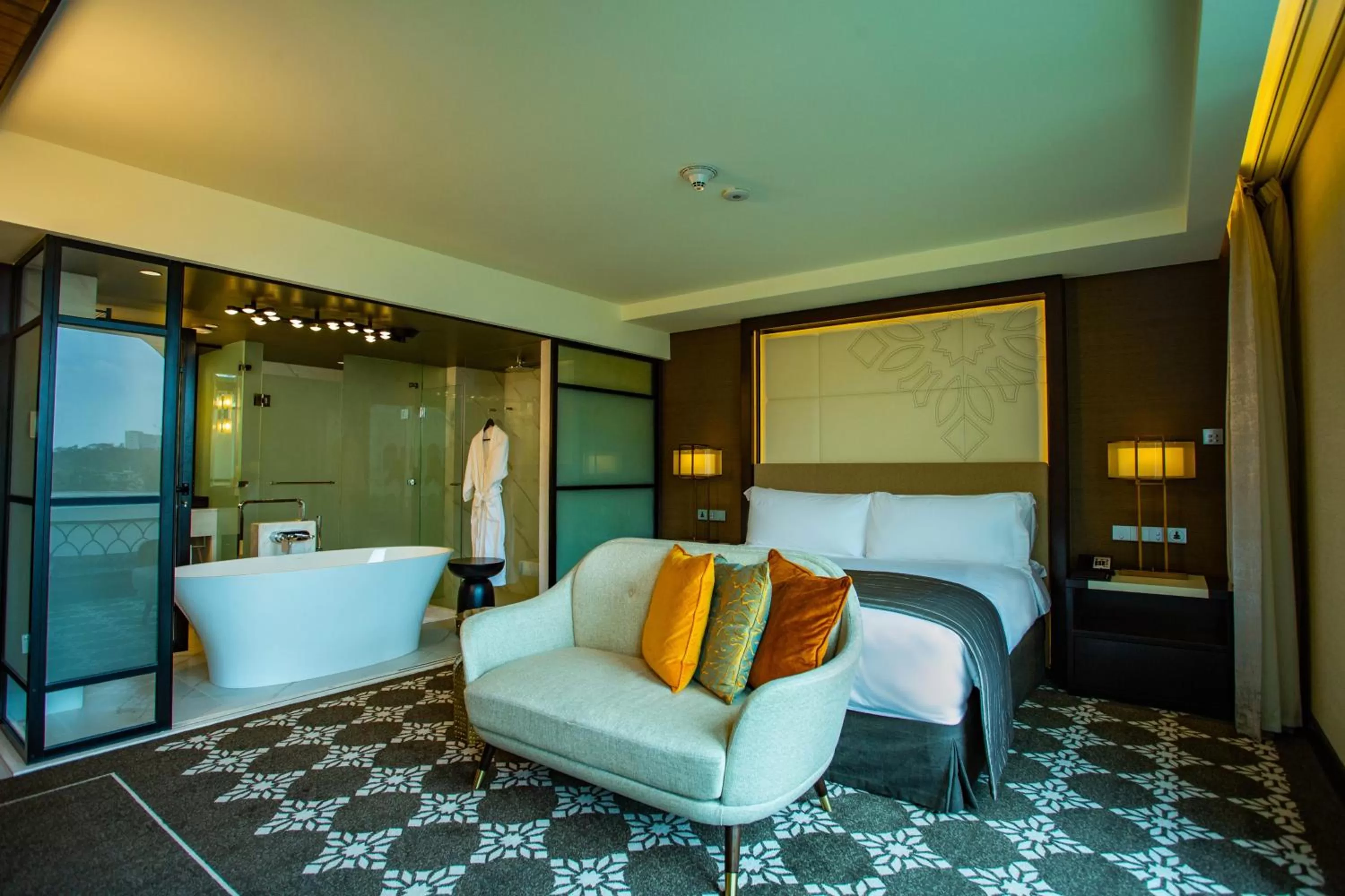 Premium King Room - Smoking in InterContinental Dhaka by IHG