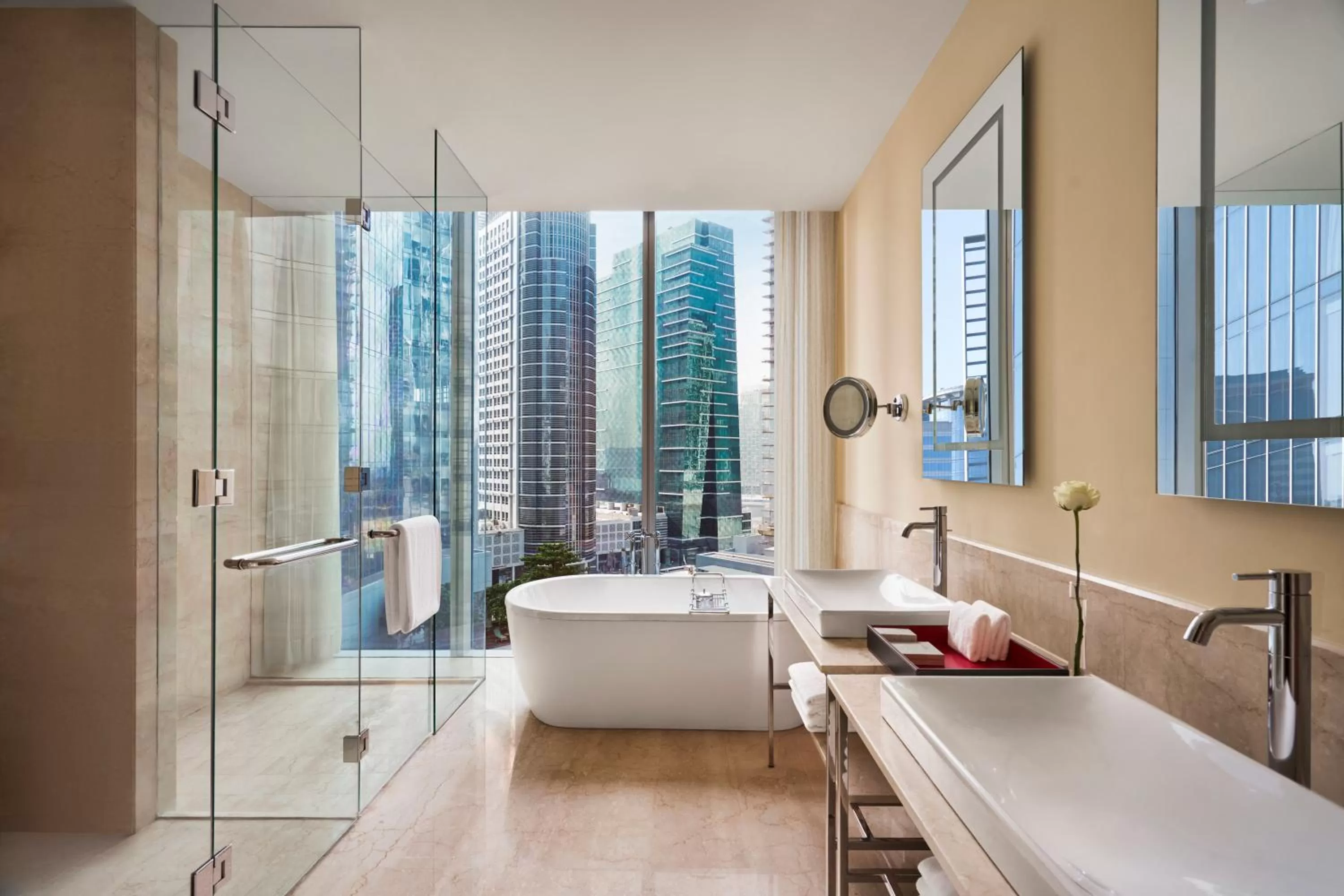 Deluxe Burj Khalifa View Room in Anantara Downtown Dubai