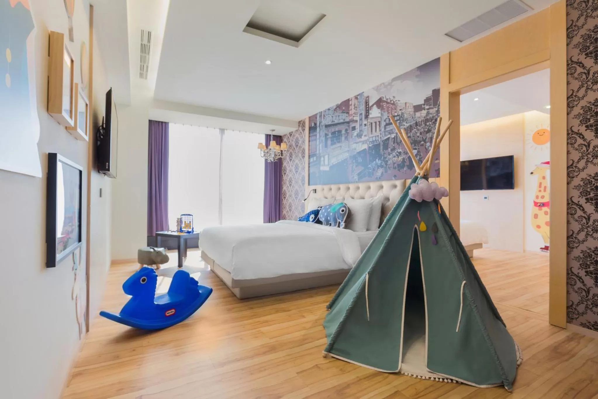 Superior Quadruple Room in FX Hotel Tainan