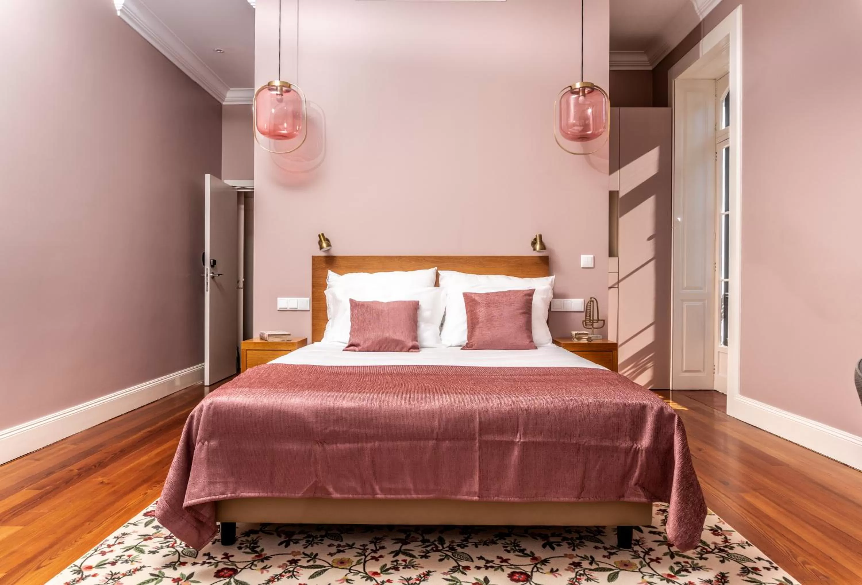 Suite with Sea View in 1905 Zino's Palace