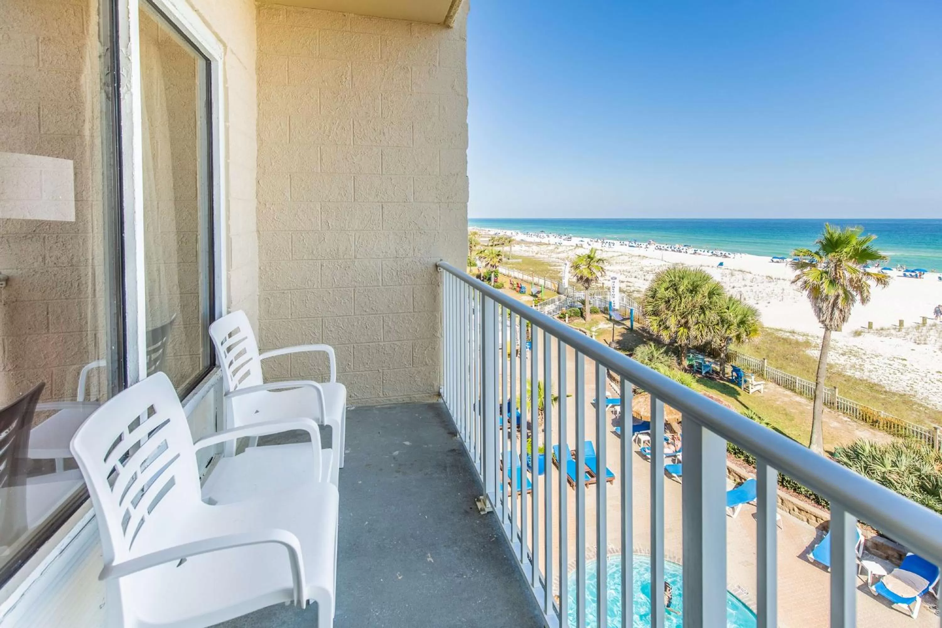 King Room Disability Access With Shower and Balcony - Gulf View in Hampton Inn Pensacola Beach