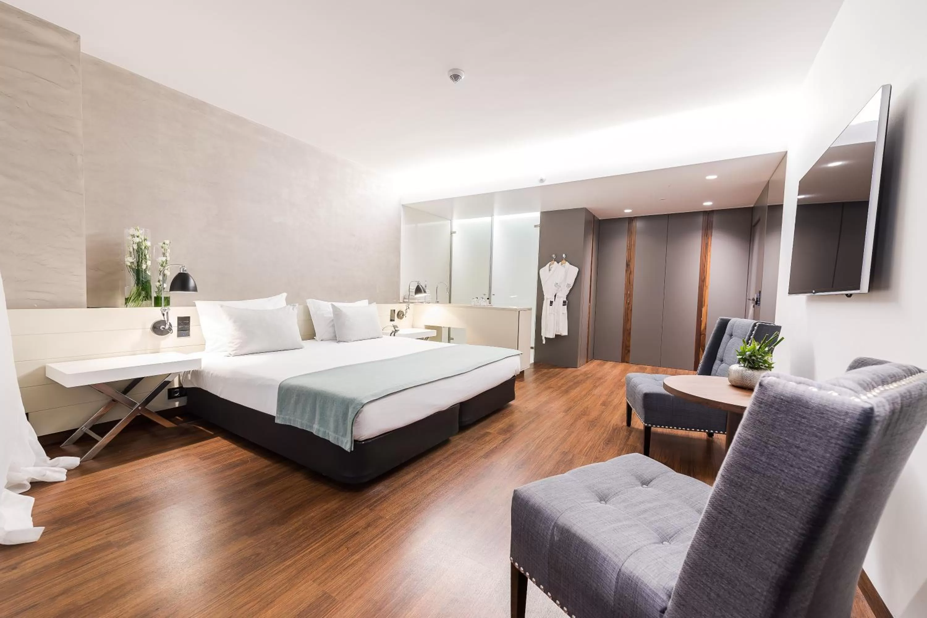 Premium Double or Twin Room in Lux Lisboa Park