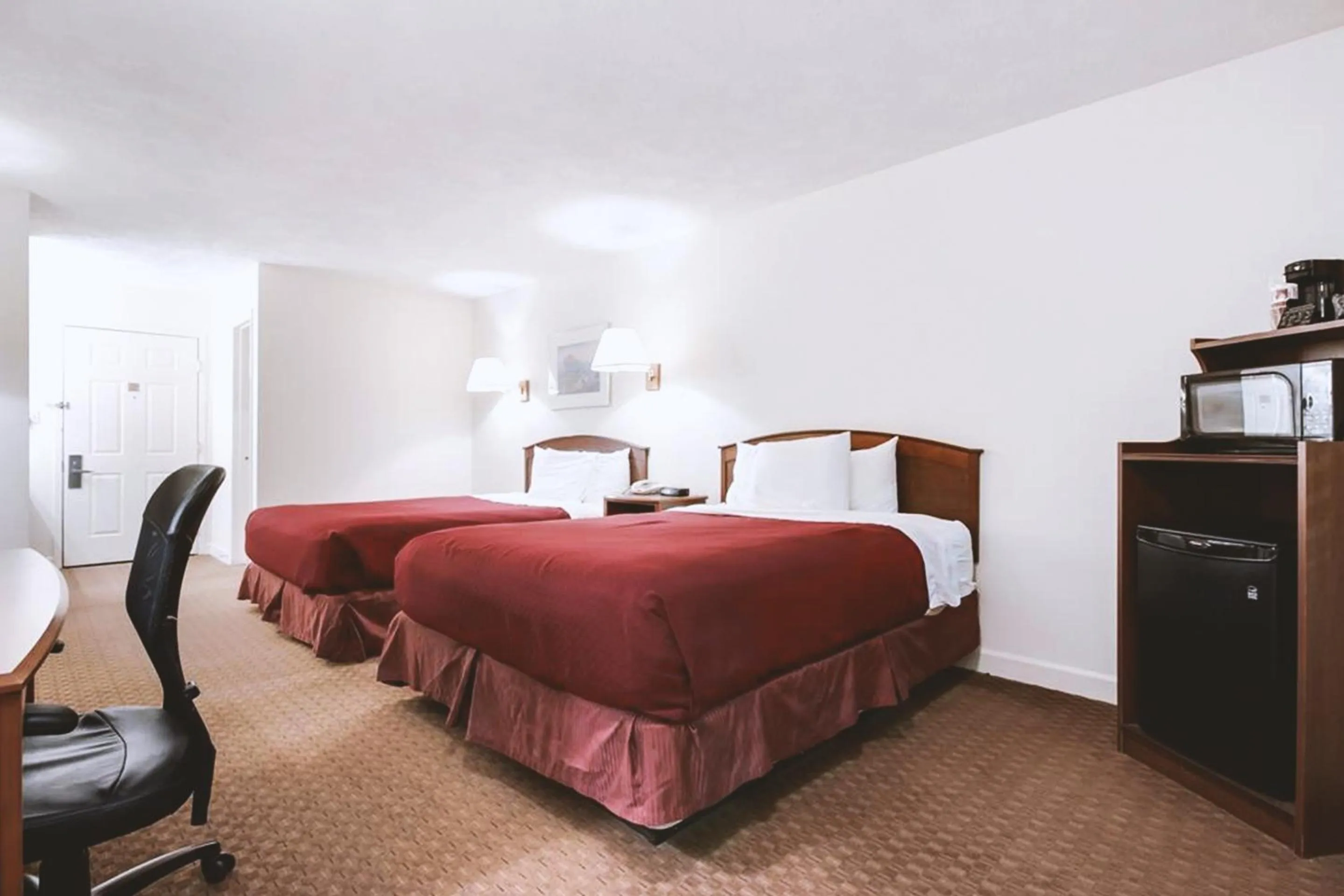 Standard Queen Room with Two Queen Beds in Sky-Palace Inn & Suites McCook