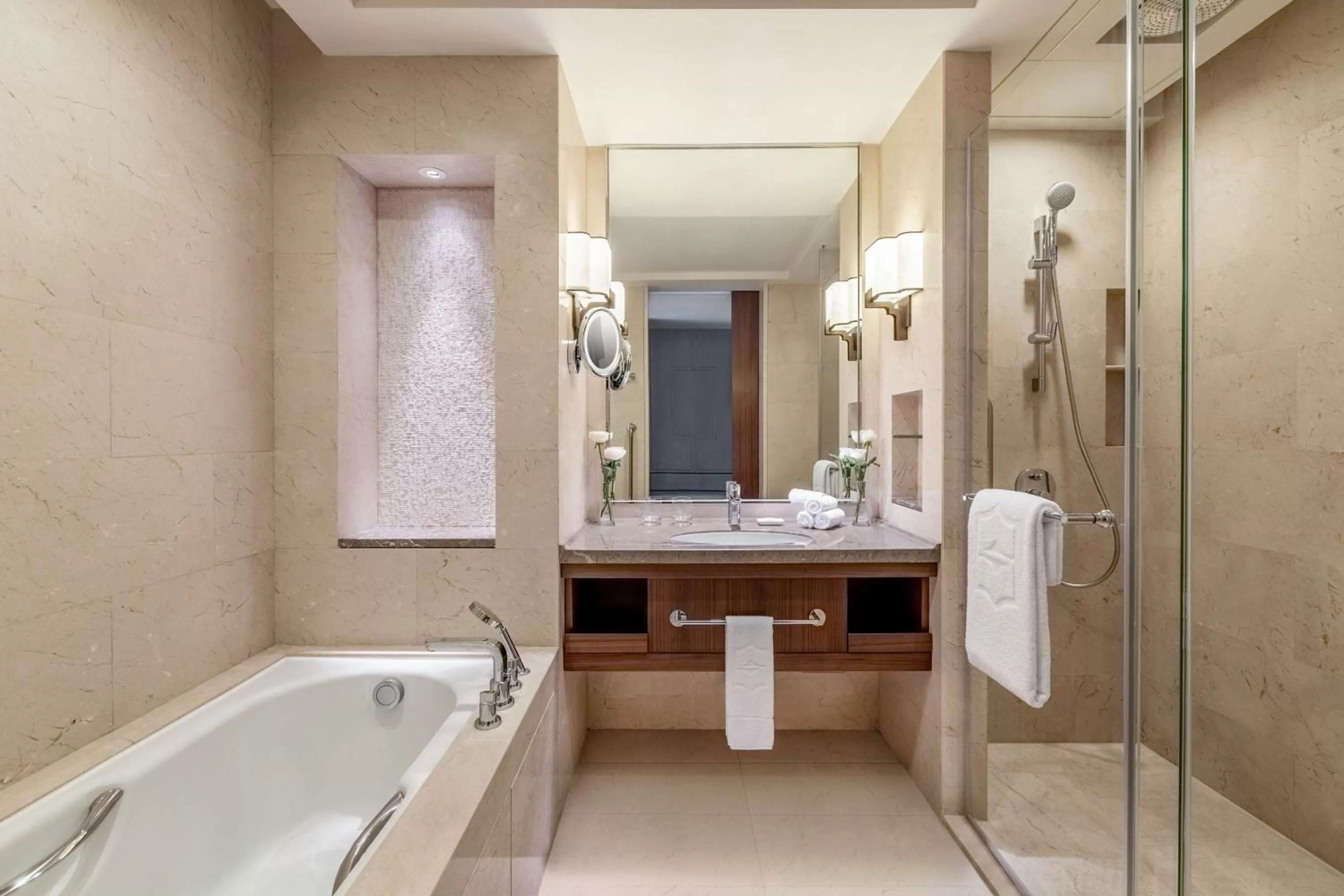 Other in Shangri-La Qufu