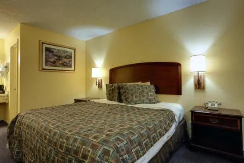 King Room - Non-Smoking in Americas Best Value Inn Comanche