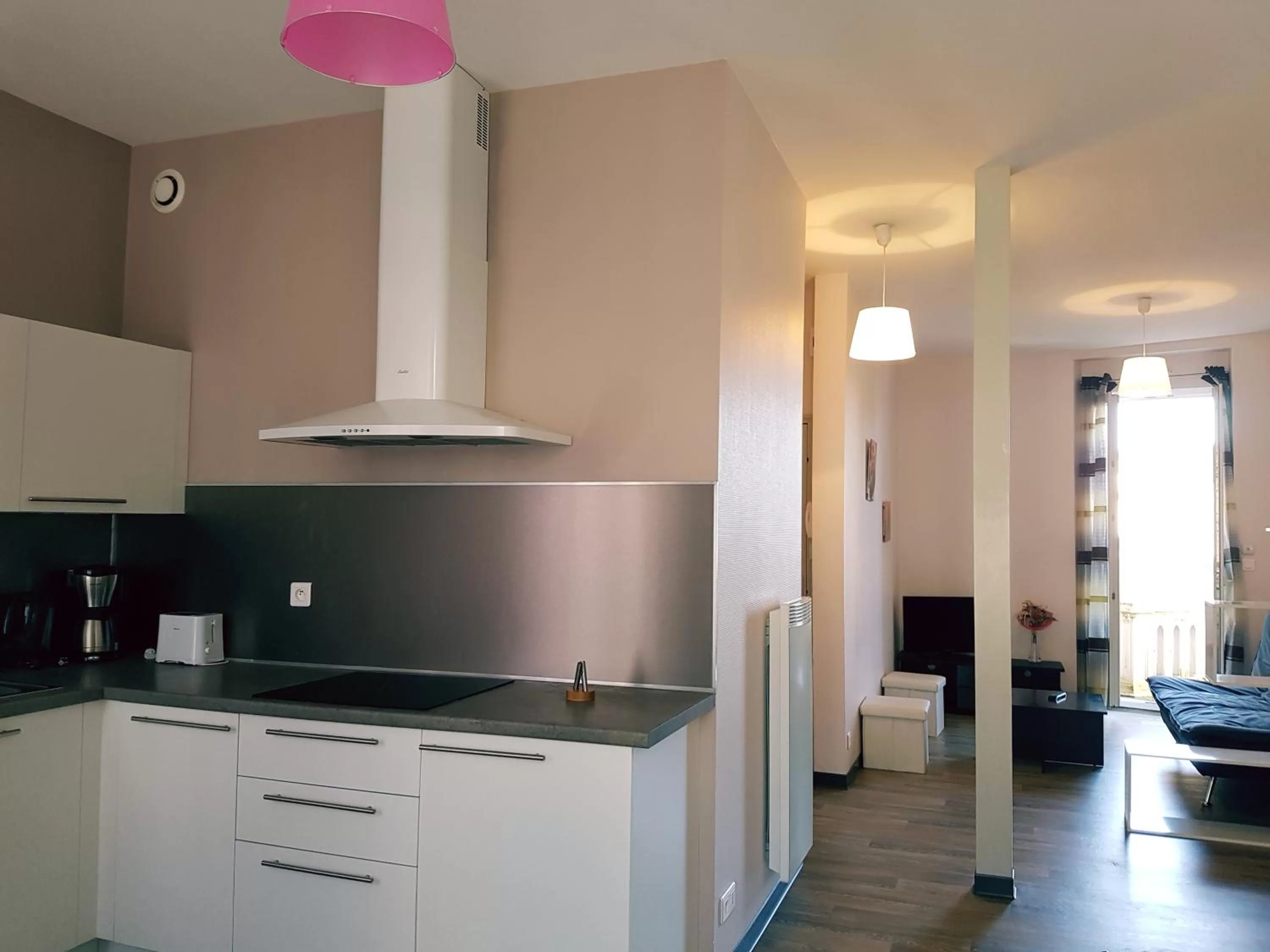Two-Bedroom Apartment (4 Adults) in Logis Hôtel Restaurant du Midi - Rodez Centre