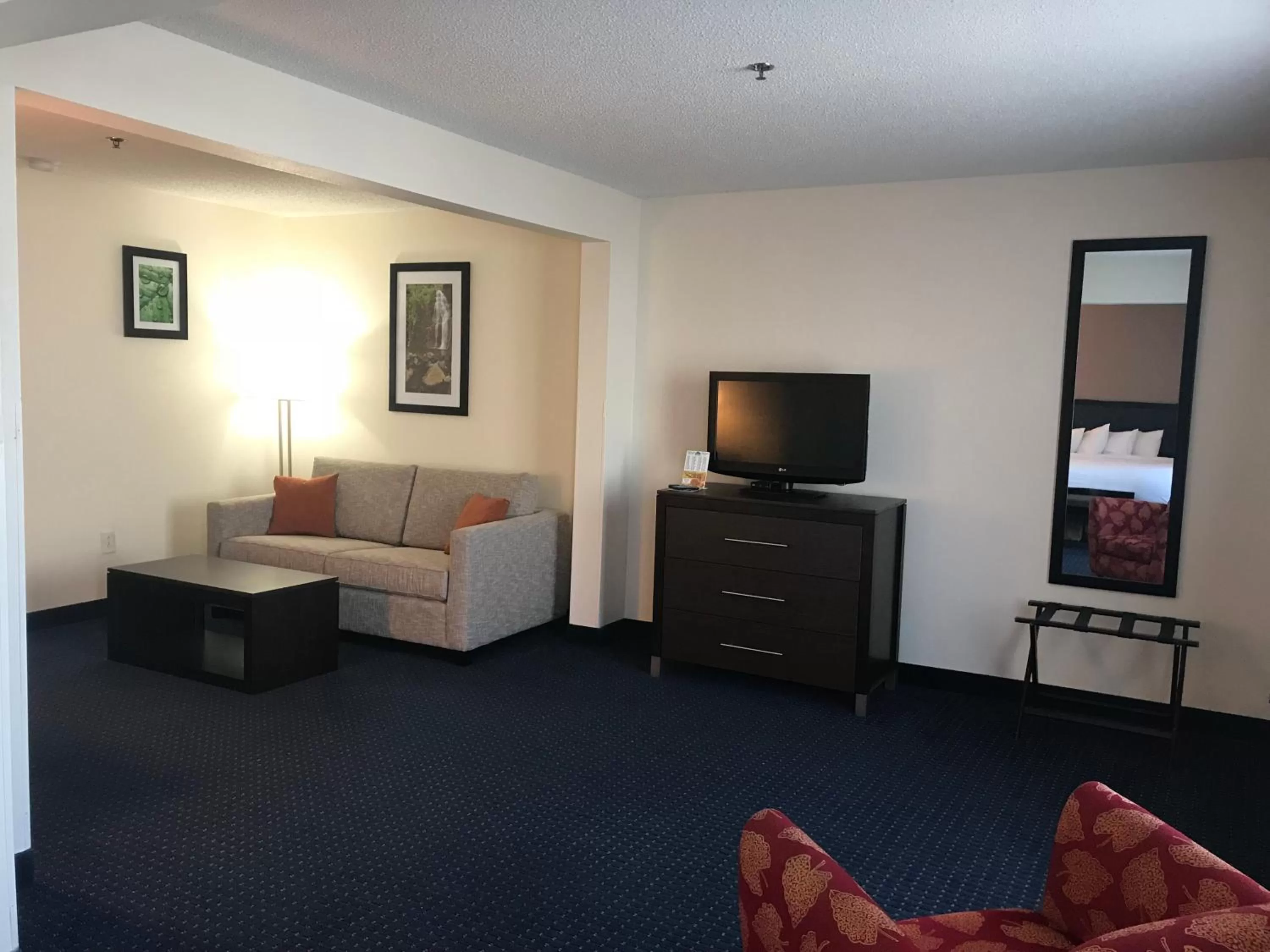 King Studio Suite -  Non-Smoking in Wingate by Wyndham Augusta