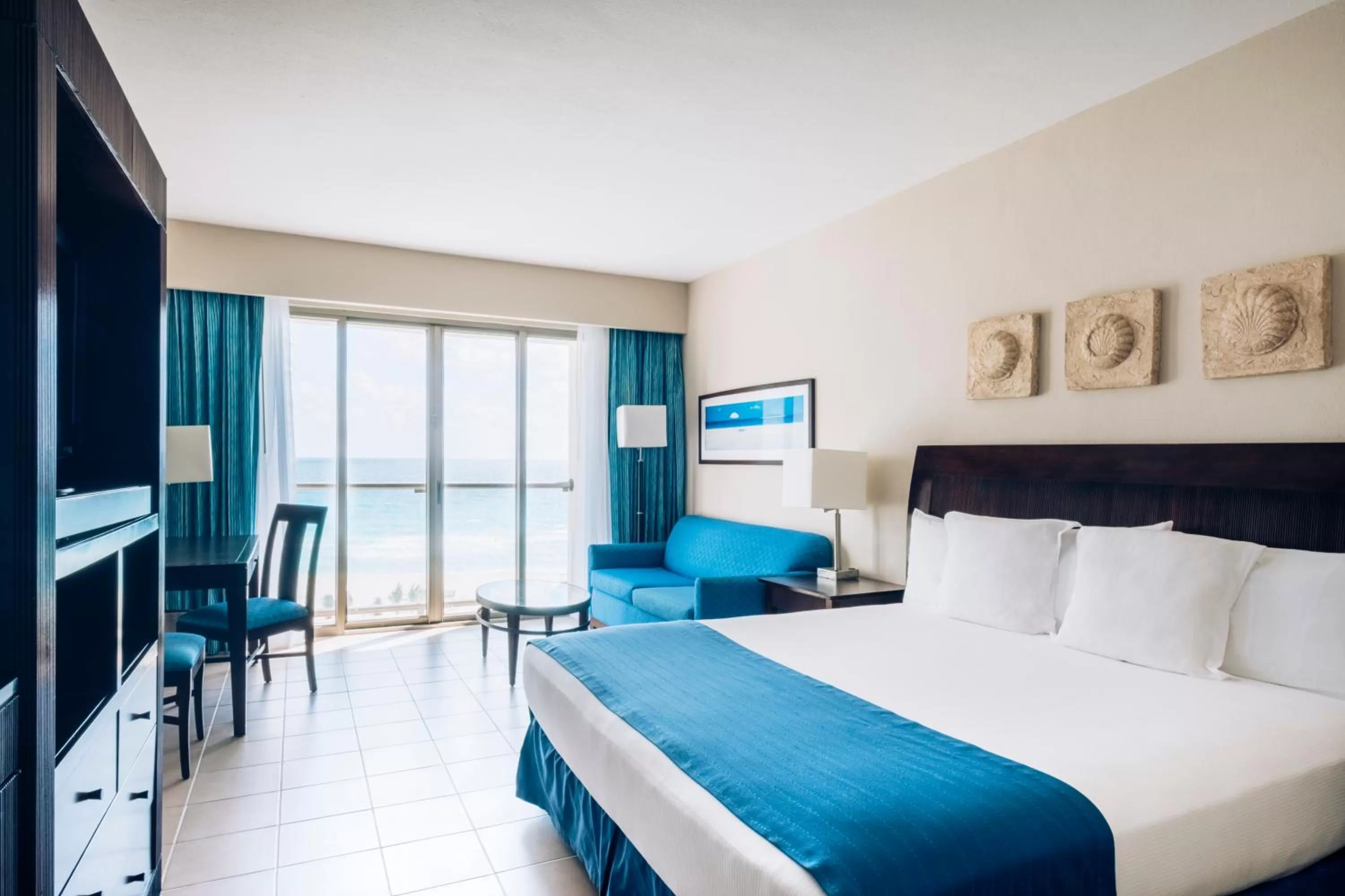 Ocean View Standard Room (1 Adult + 2 Children) in Iberostar Selection Cancun - All Inclusive