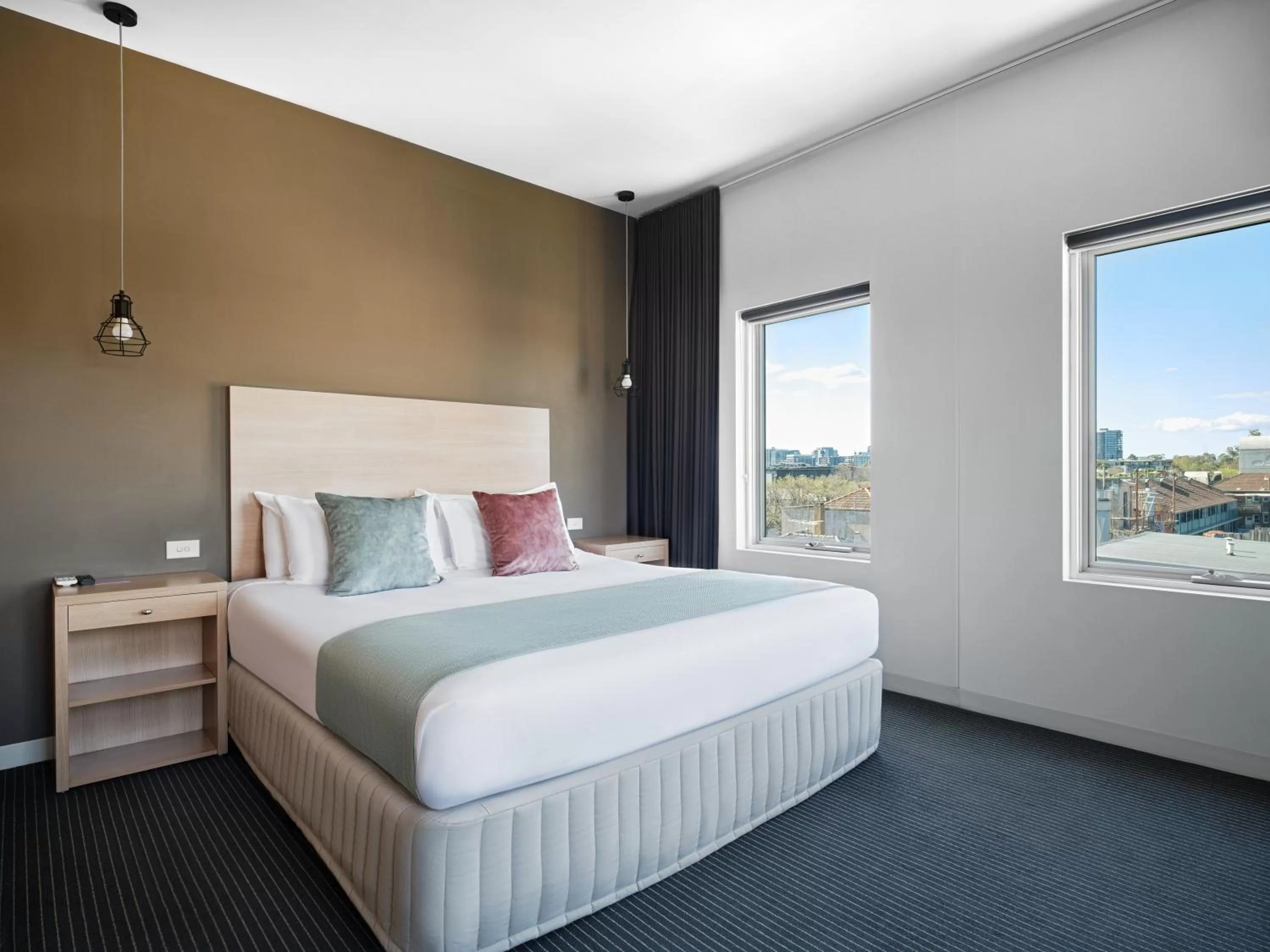 Superior Queen Room in Saint Kilda Beach Hotel