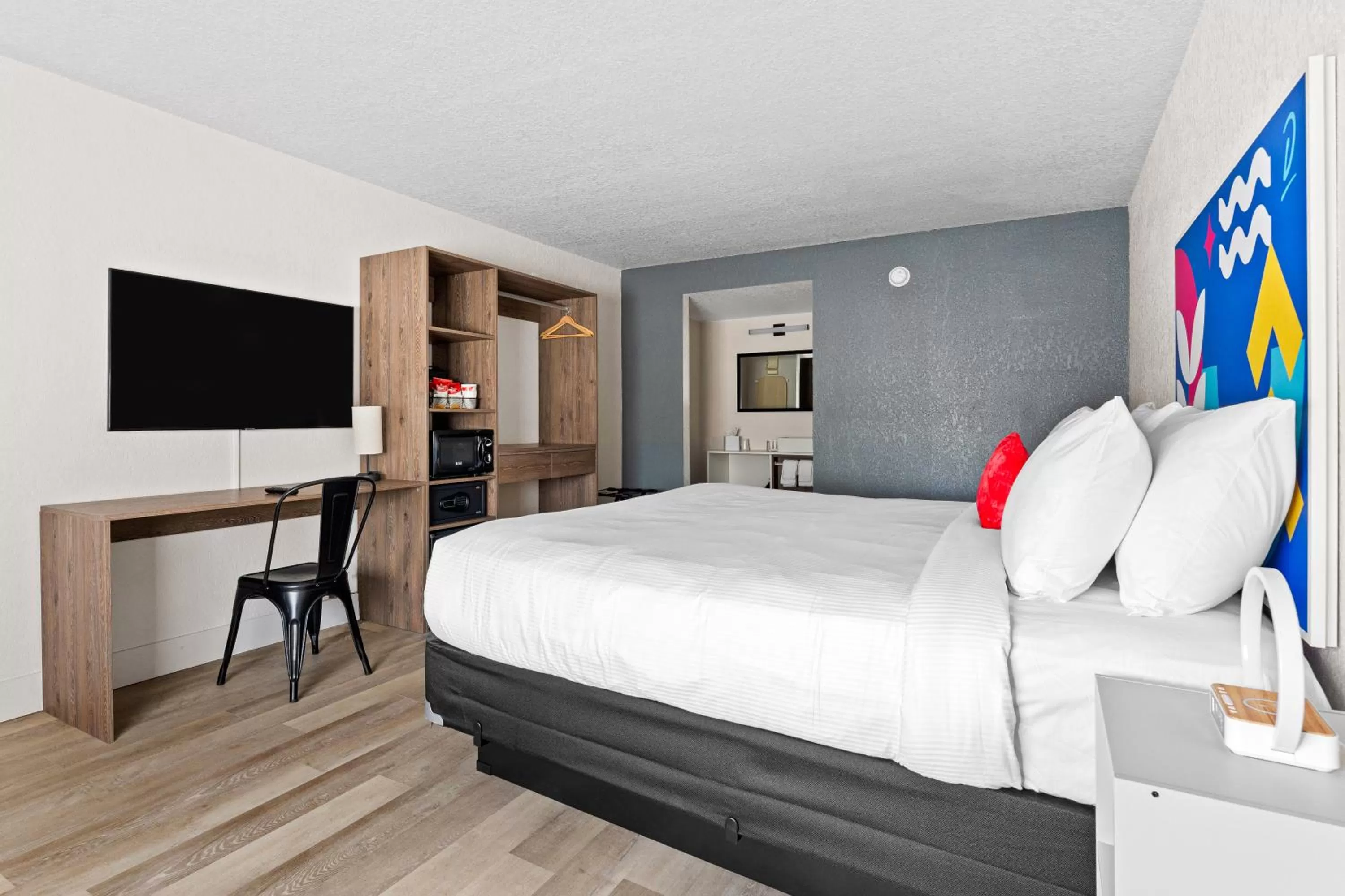 King Room in Howard Johnson by Wyndham Orlando Lake Buena Vista South