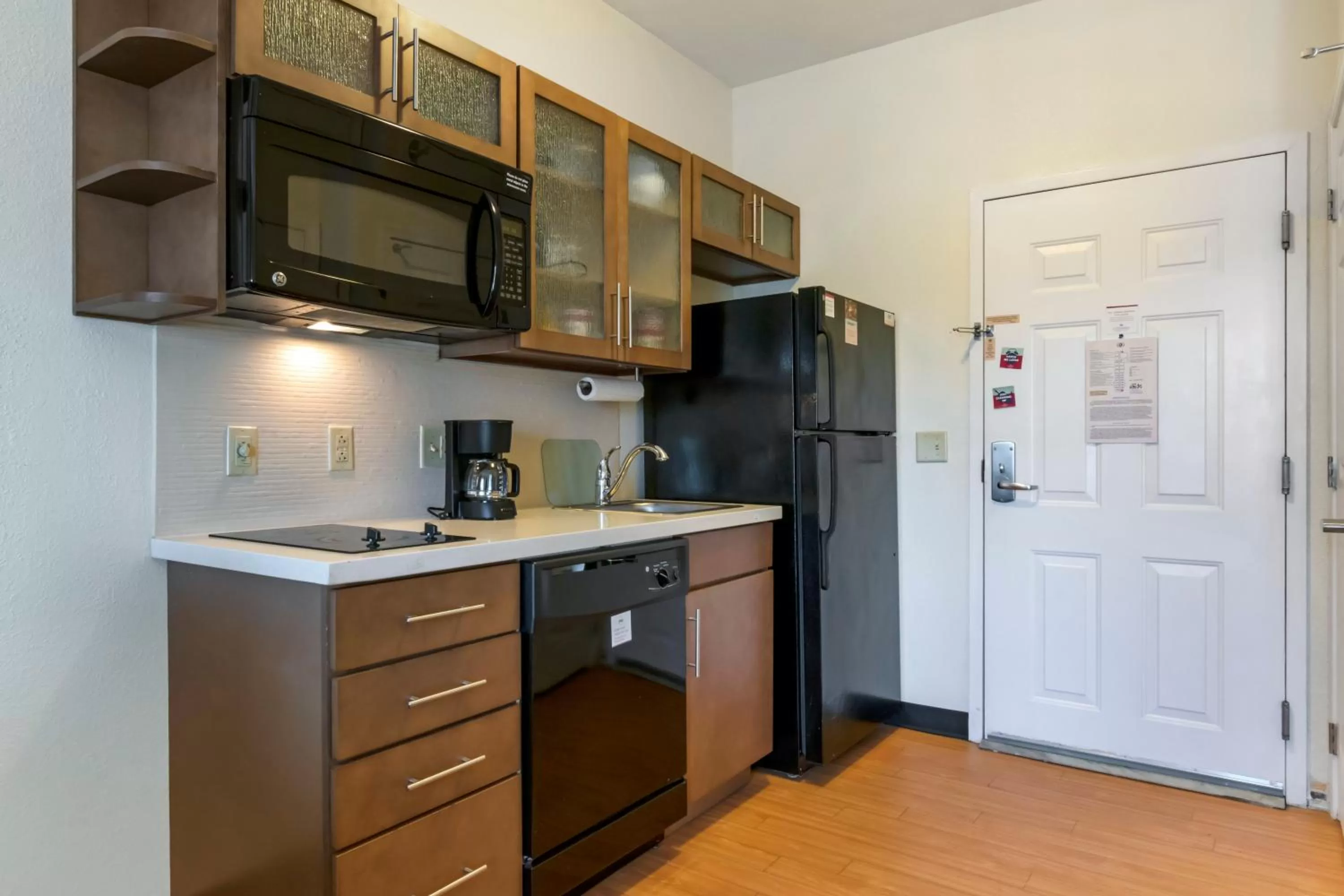 One Bedroom King Suite - Non-Smoking in Candlewood Suites Reading, an IHG Hotel