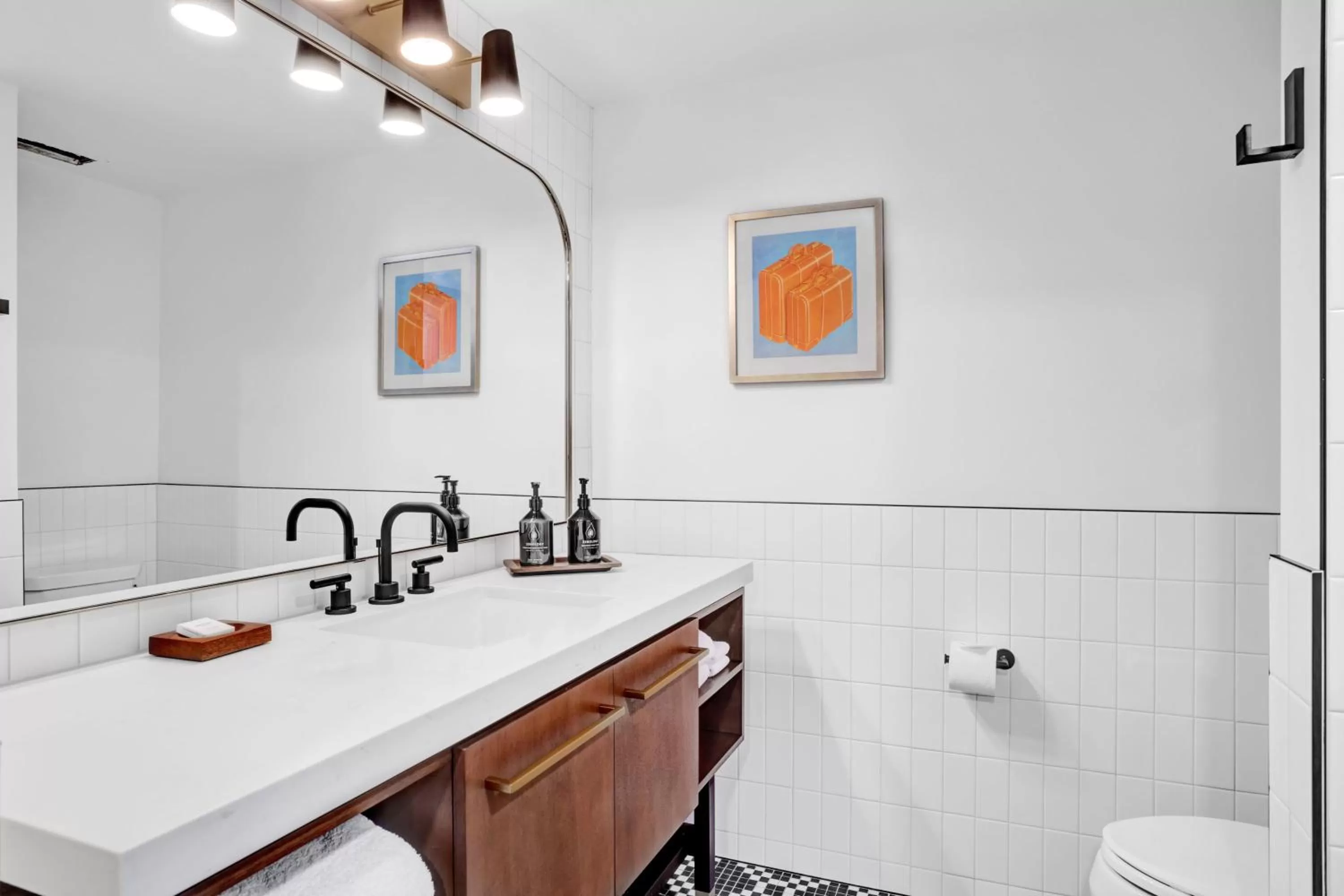 One-Bedroom Suite in Hotel Indigo - Minneapolis Downtown by IHG