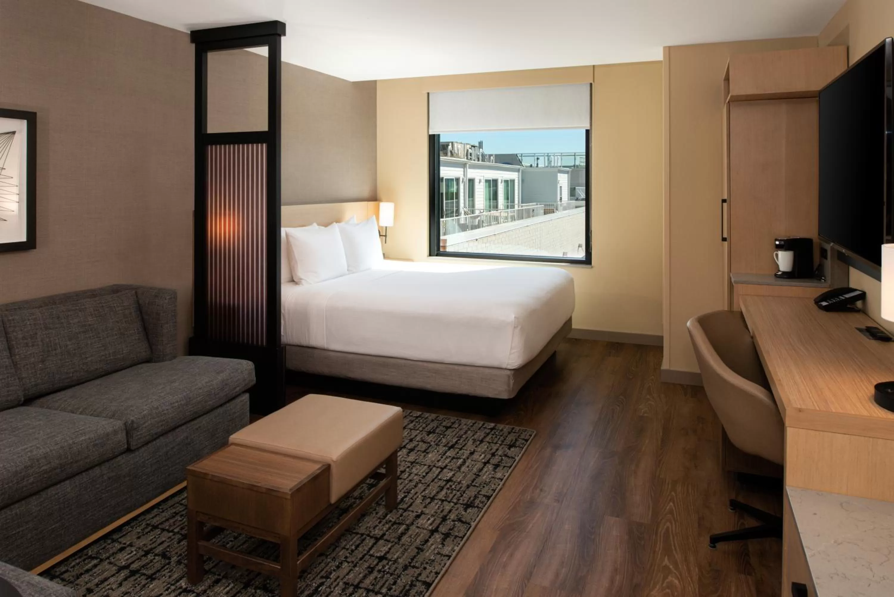 King Room with Sofa Bed in Hyatt Place Chicago Wicker Park