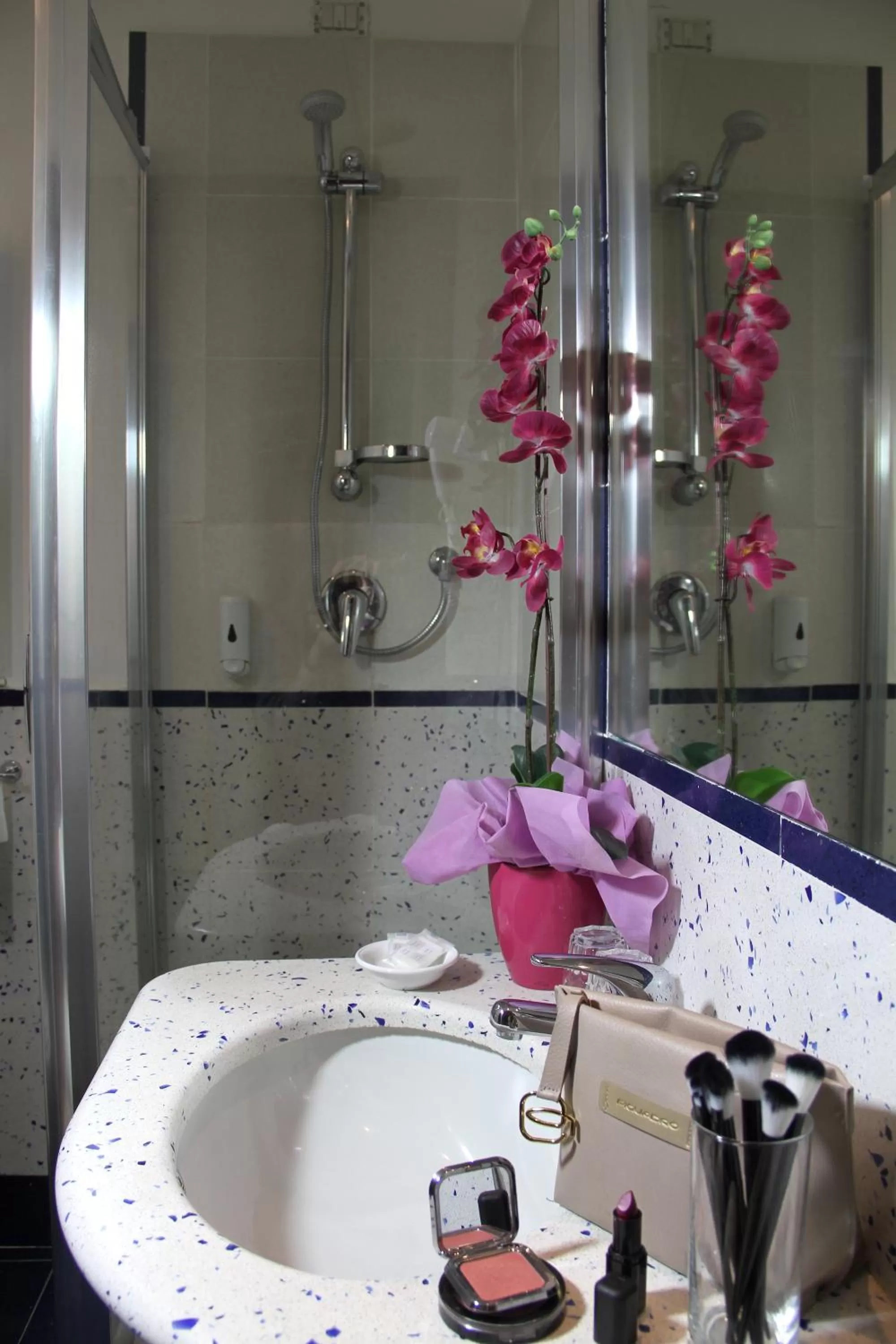 Quadruple Room in Hotel Windrose