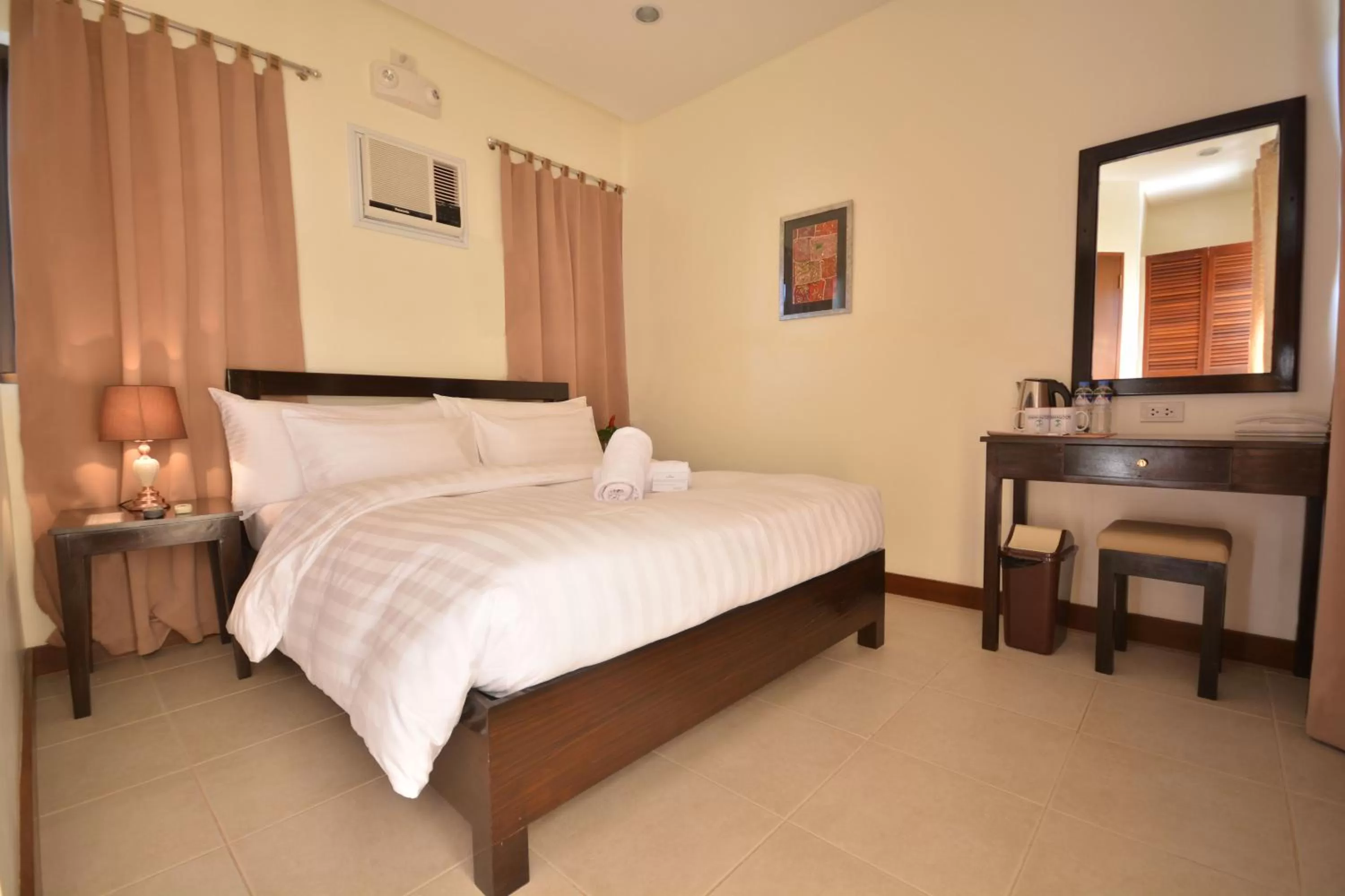 Standard Queen Room in Southwind Palawan