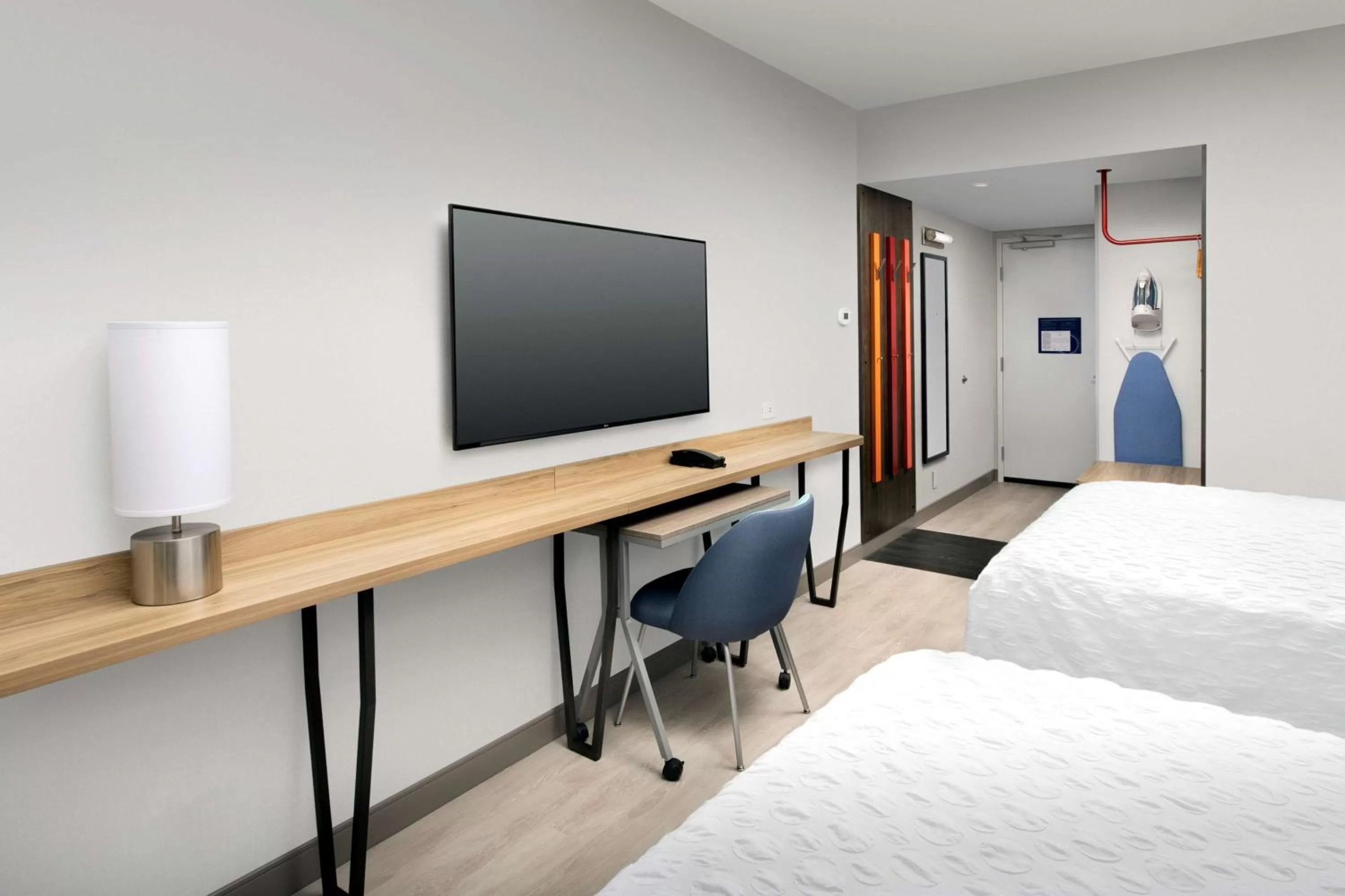 Queen Room with Two Queen Beds in Tru By Hilton Tallahassee Central