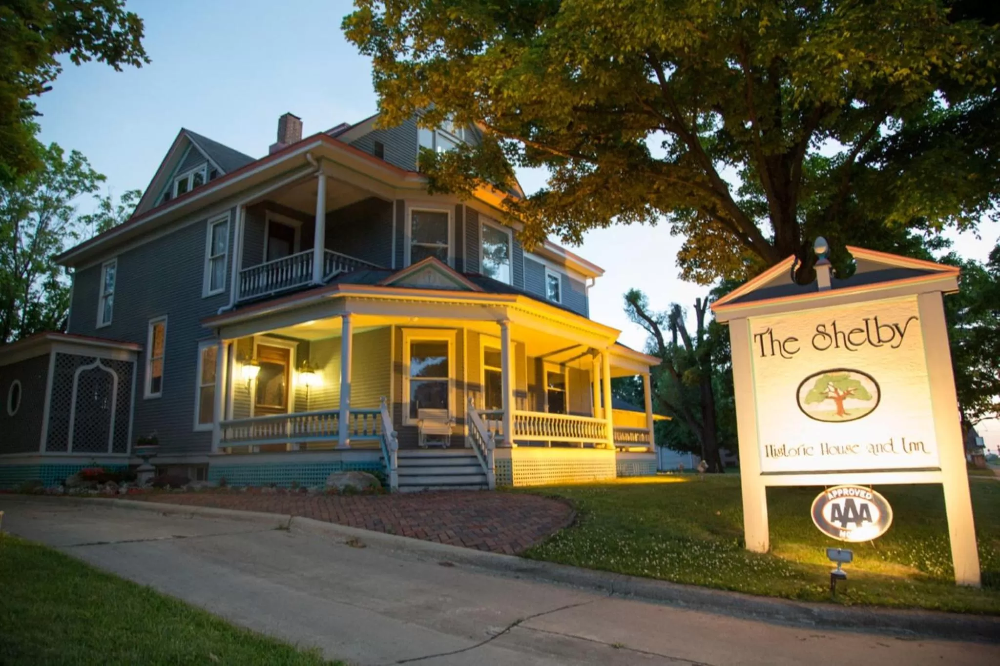 Double Room (1 Adult + 1 Child) - single occupancy in The Shelby Inn