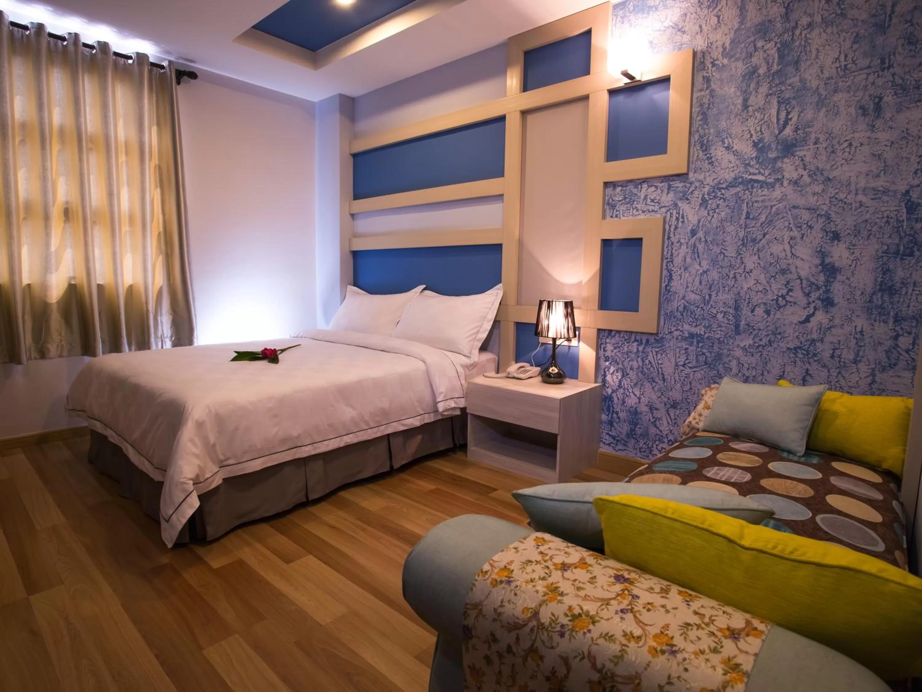 Suite in Sunshine Inn Plus