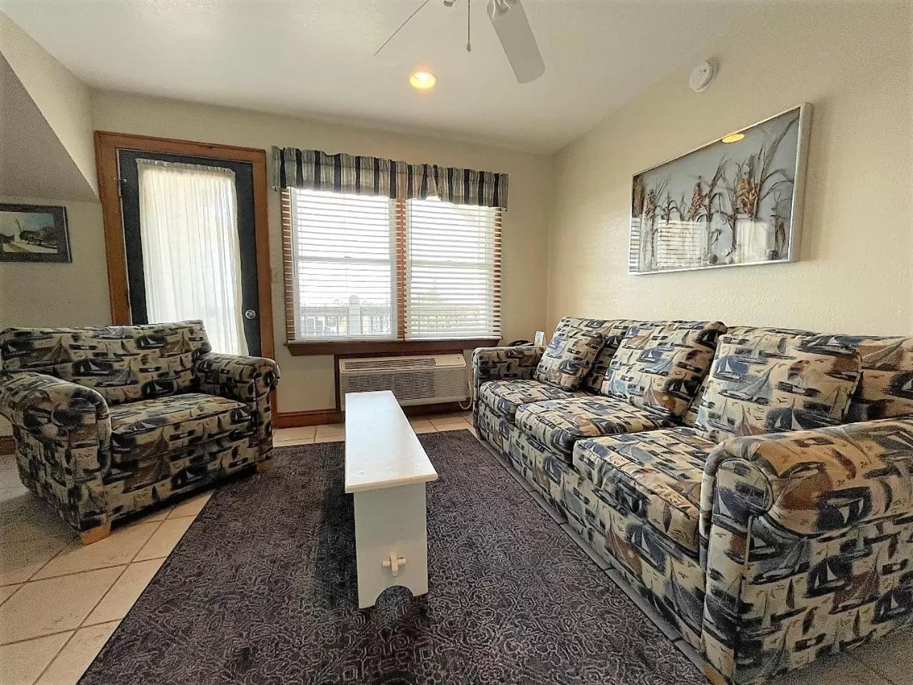 Superior Suite in Pony Island Inn