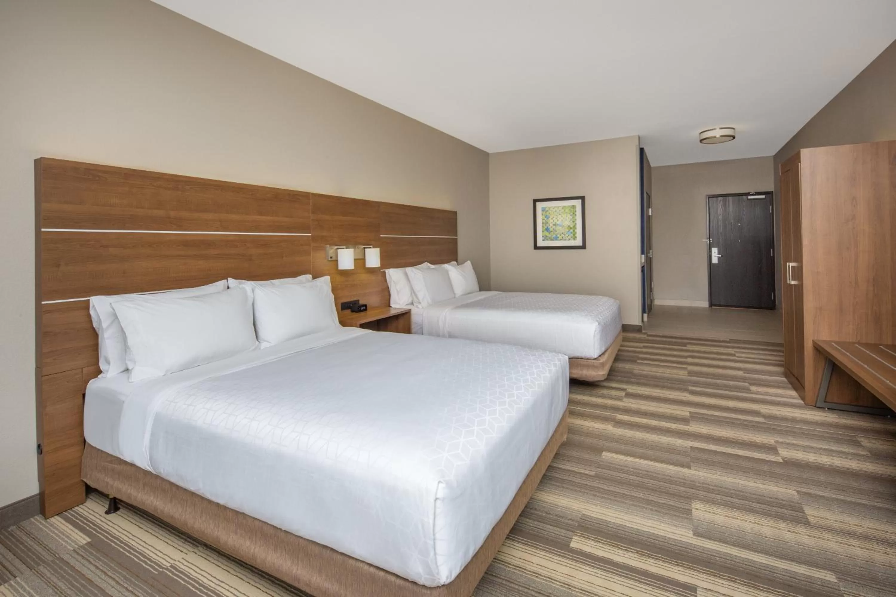 Queen Room with Two Queen Beds - Hearing Accessible in Holiday Inn Express Surprise by IHG