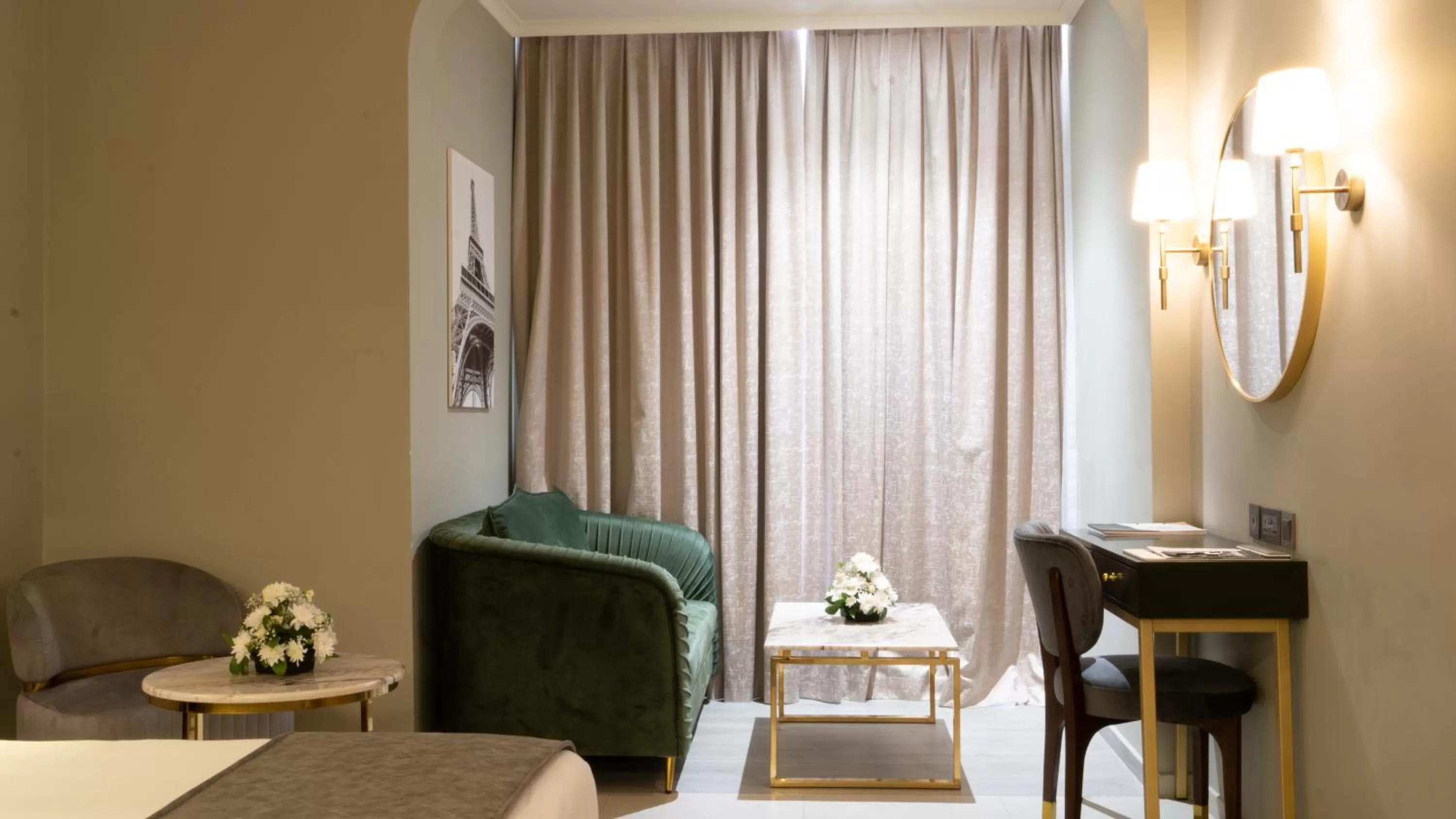 Junior Suite in President Hotel