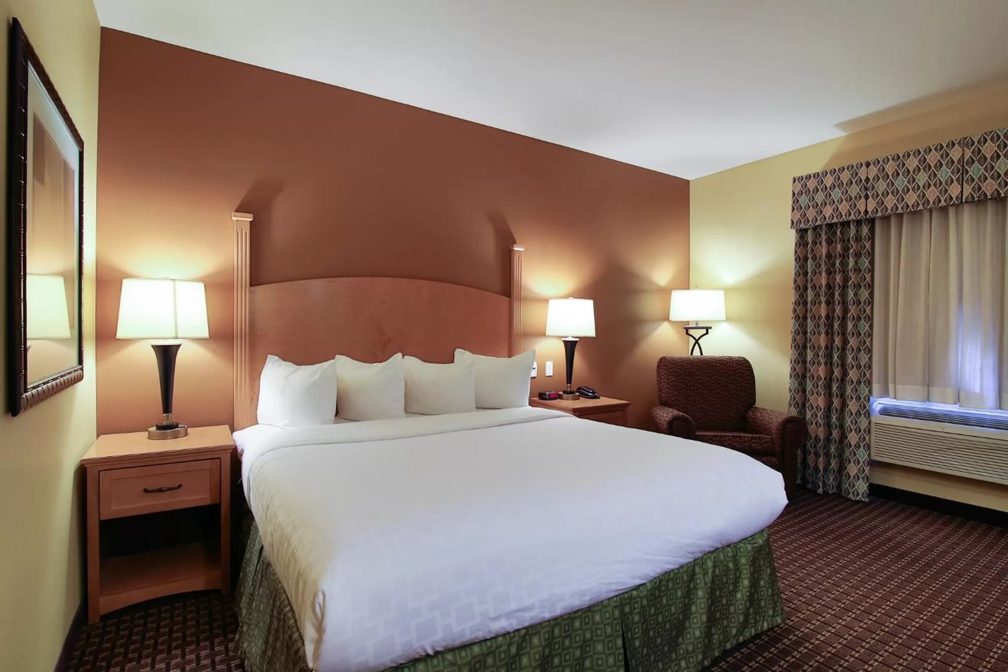 King Room - Mobility Access/Non-Smoking in Hawthorn Extended Stay by Wyndham Minot