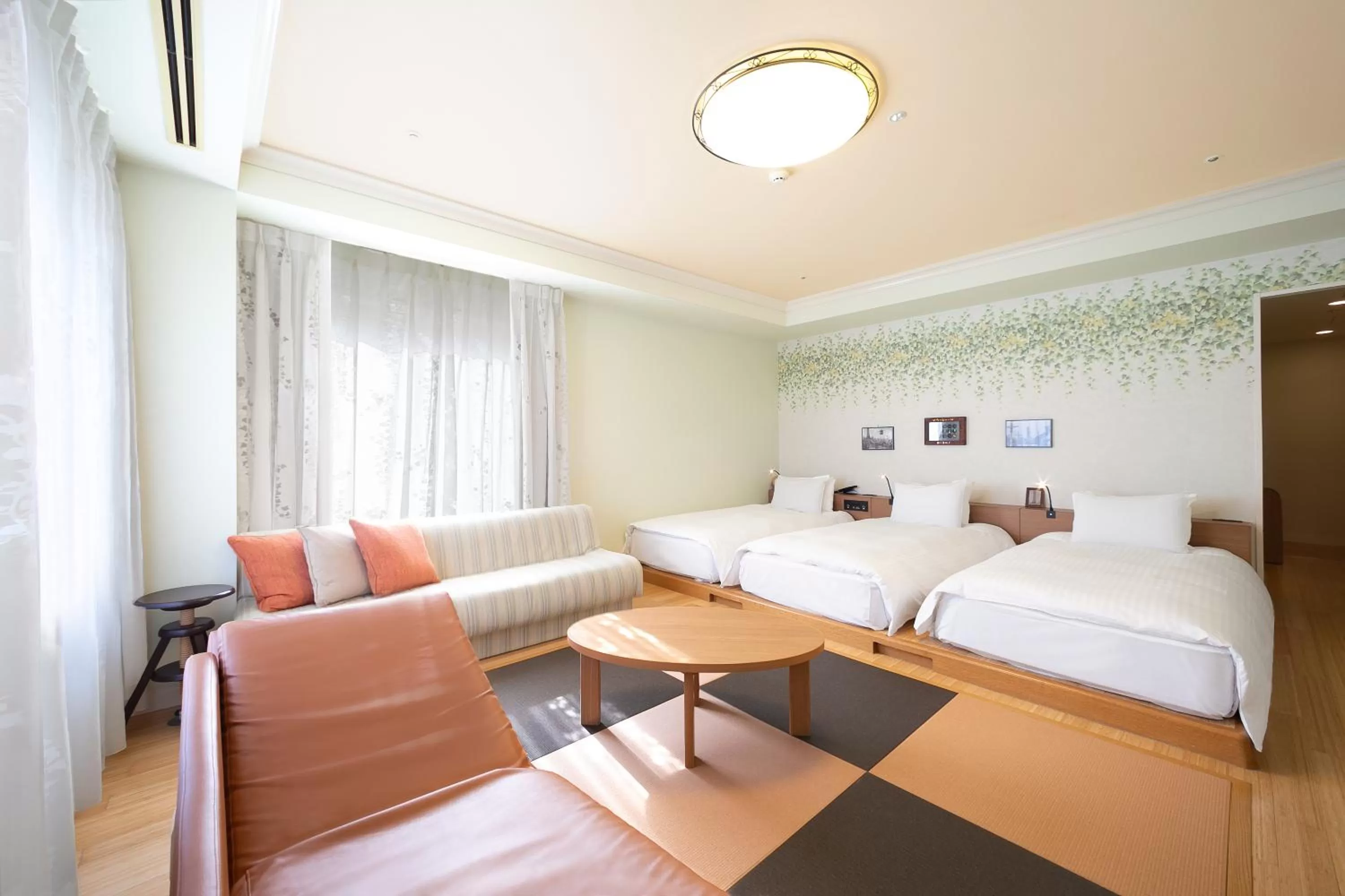 Premier Triple Room with Lounge Access - Non Smoking in Namba Oriental Hotel