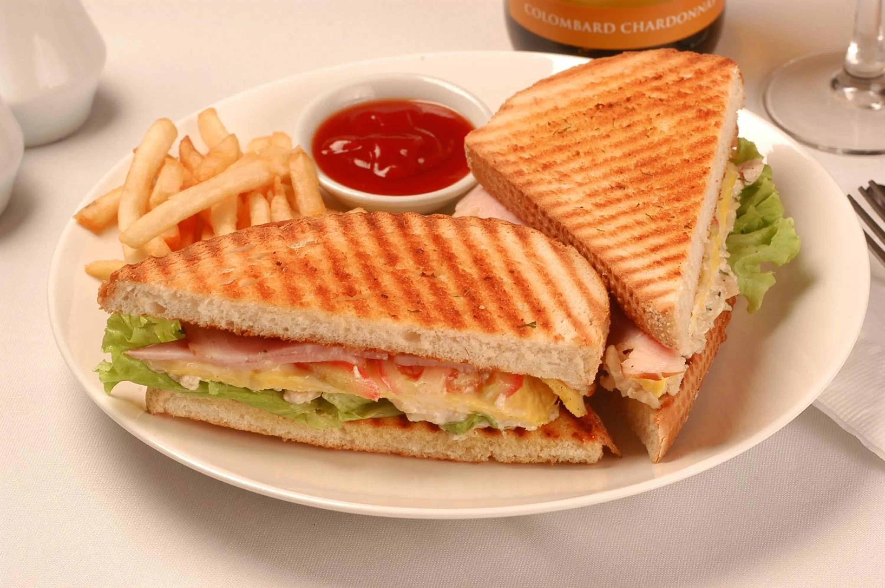 Continental breakfast in Suvarna Residency