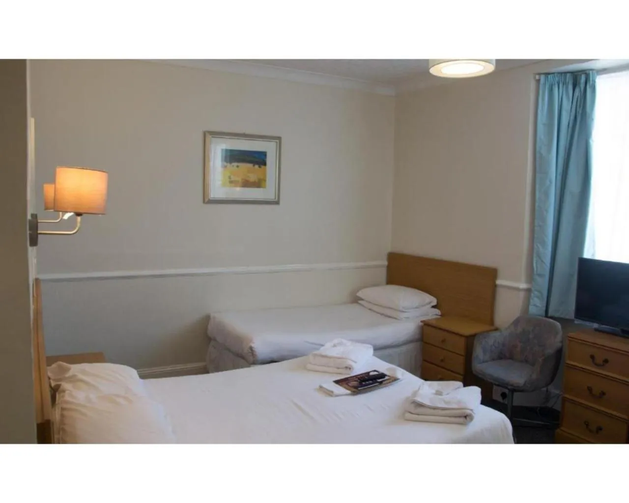 Bedroom in Diamond Hotel