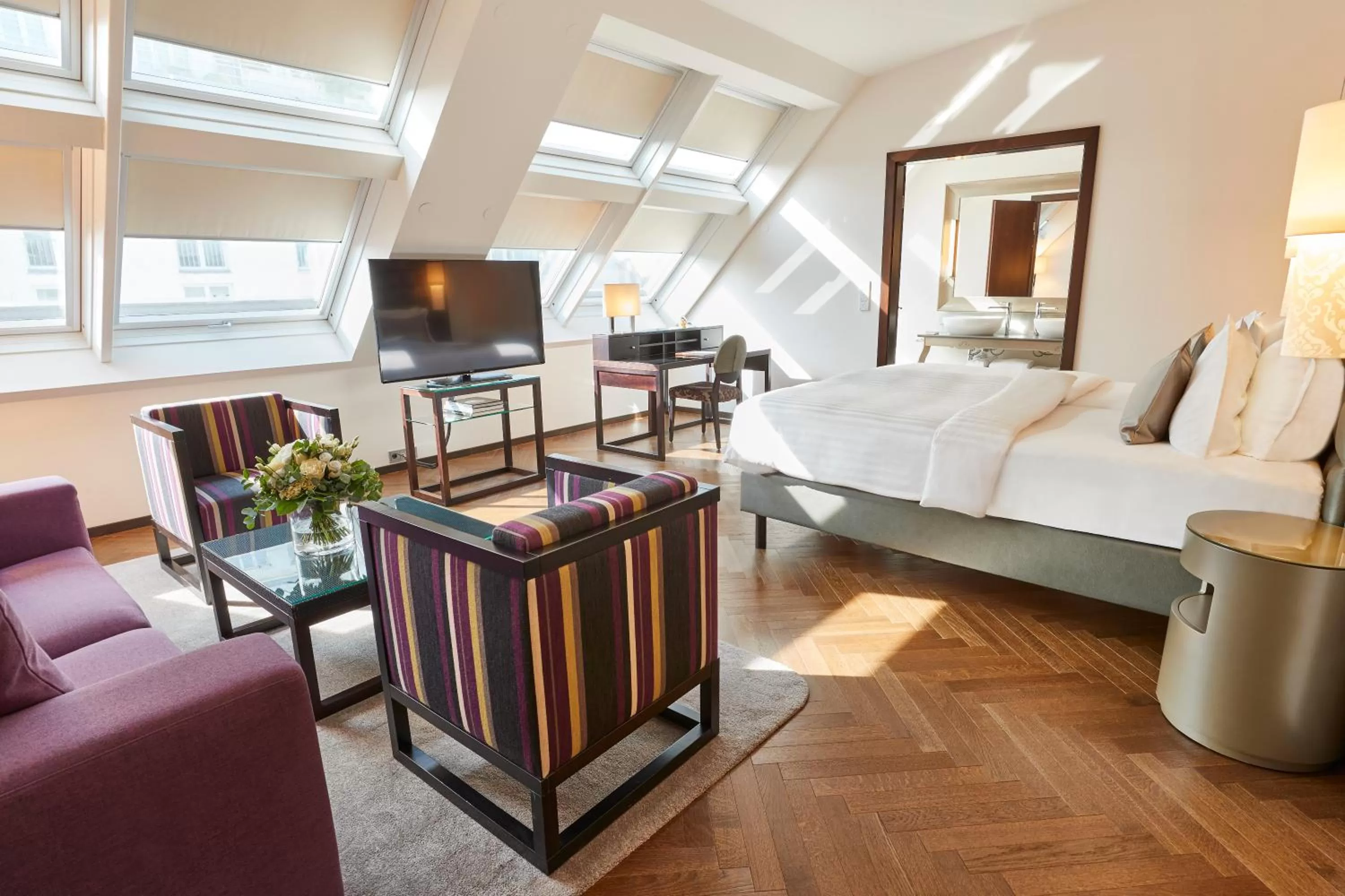 Junior Suite in Steigenberger Hotel Herrenhof