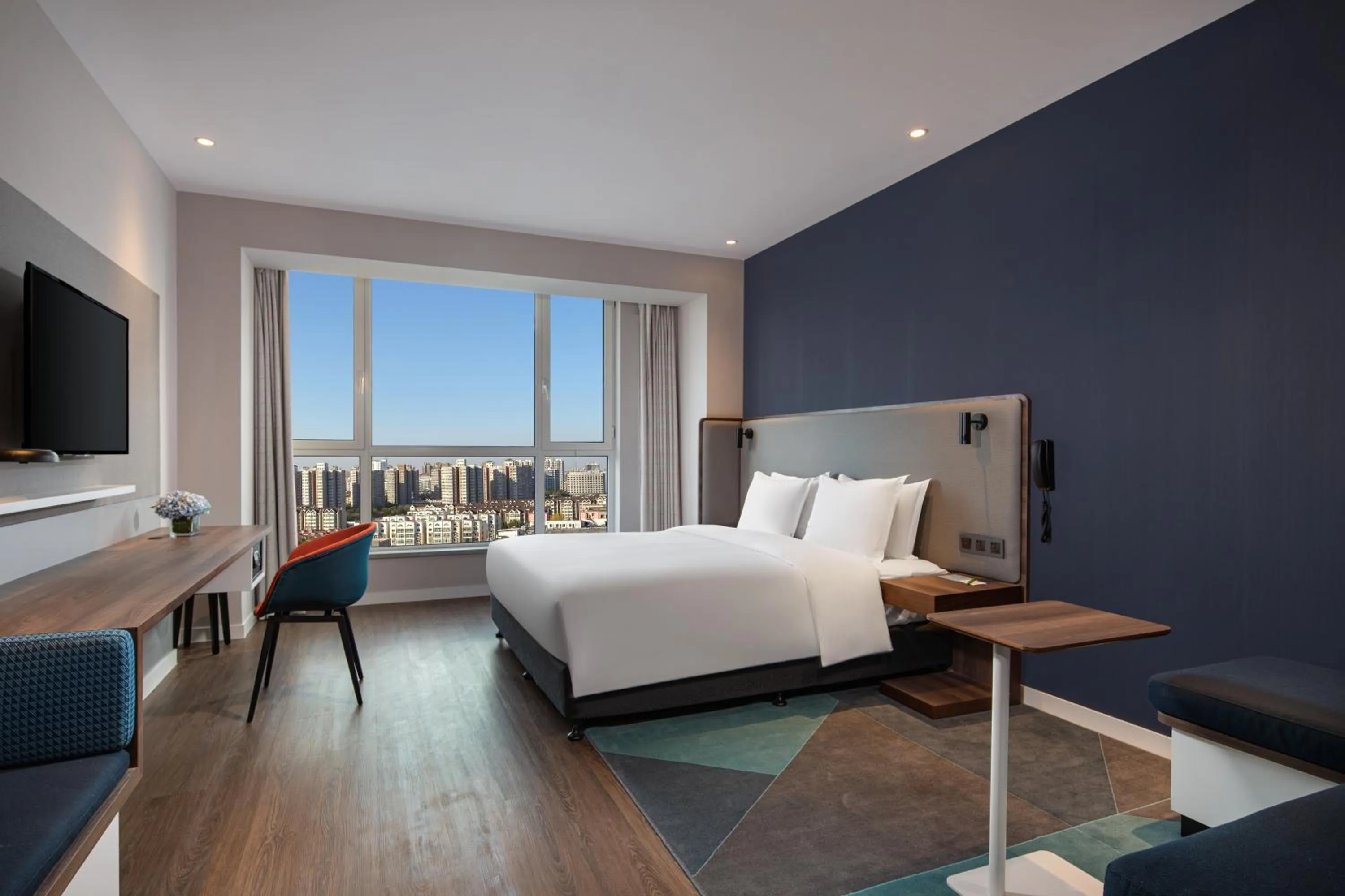 Standard King Room in Holiday Inn Express Langfang New Chaoyang by IHG