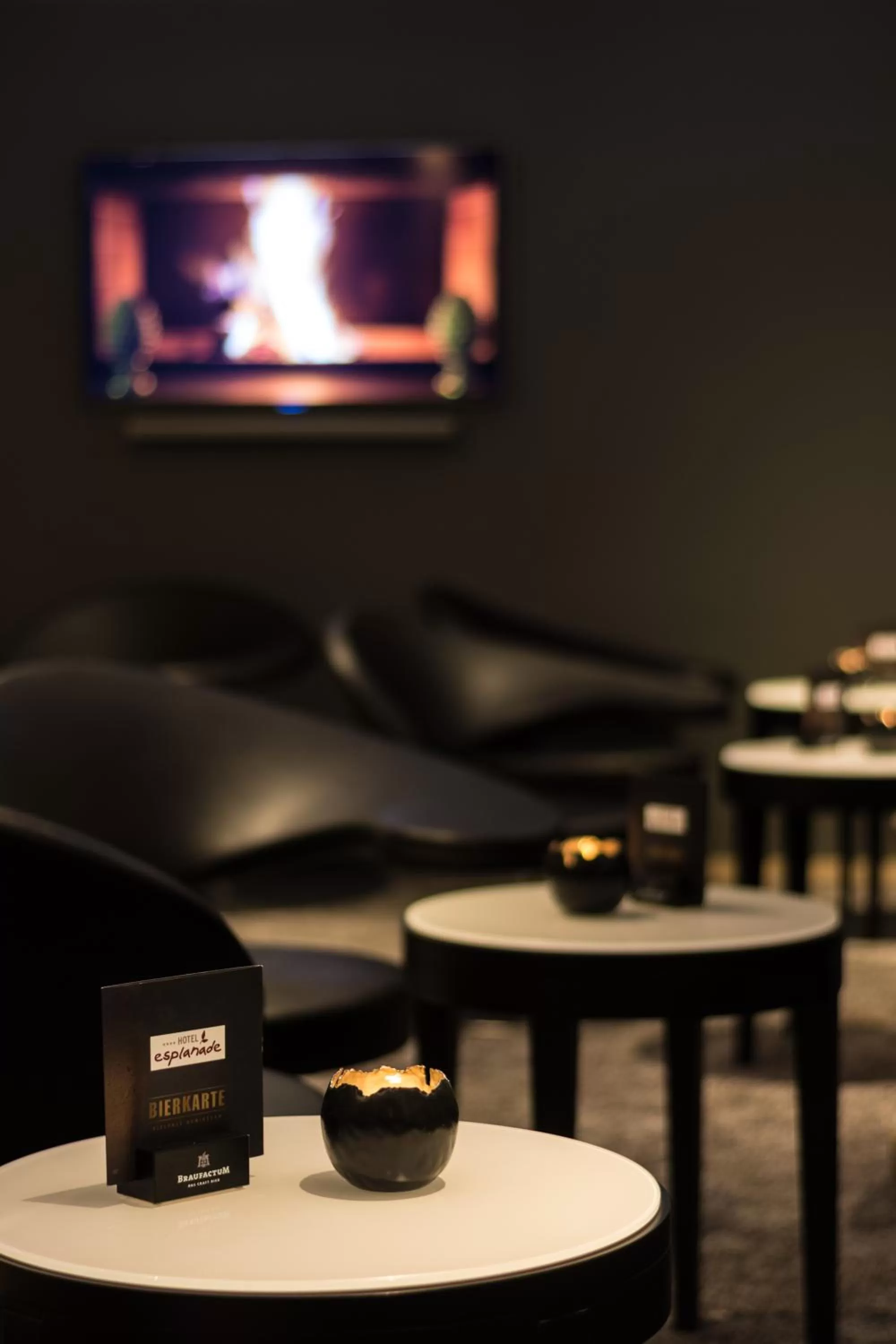 Lounge or bar in Hotel Esplanade Dortmund
