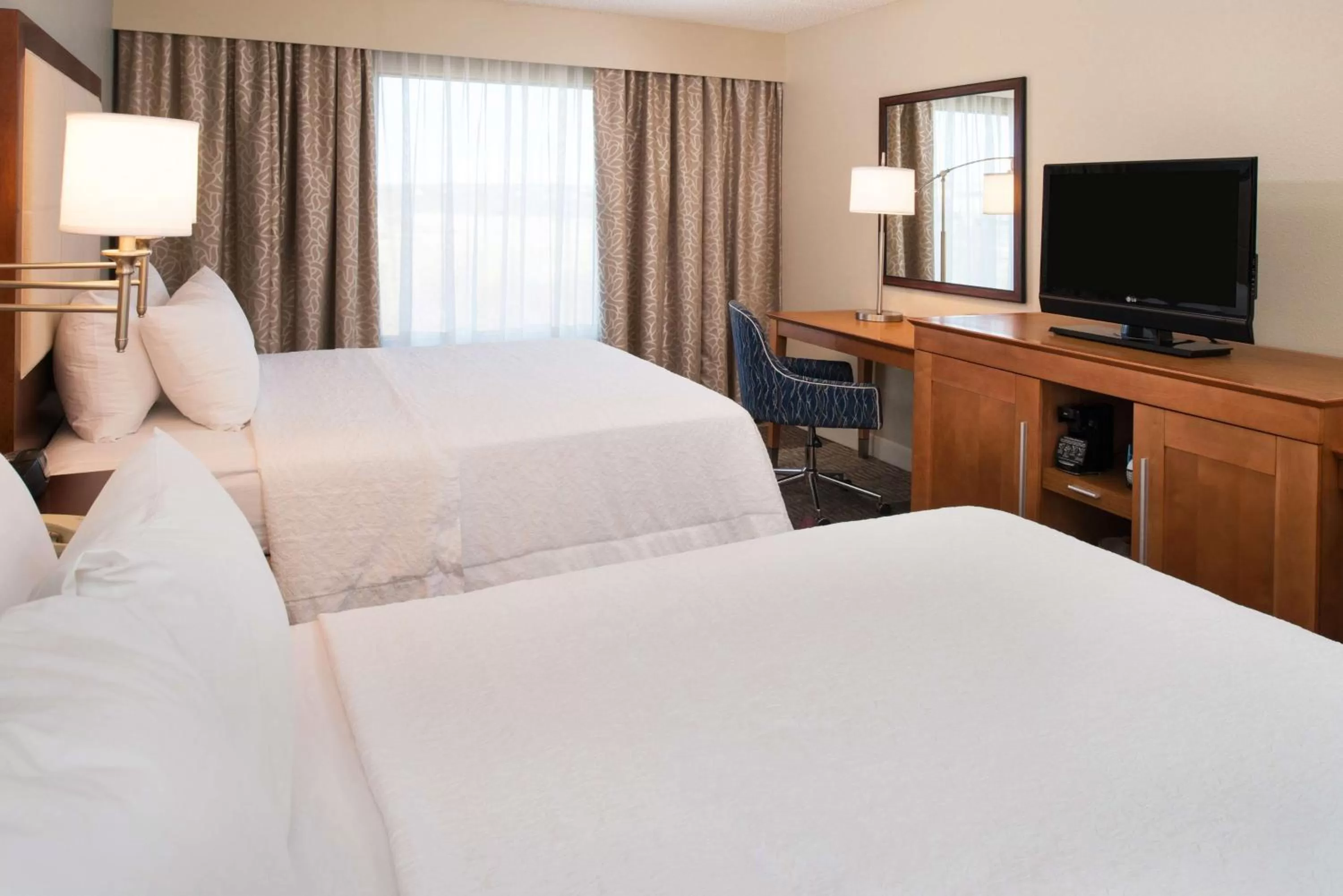 Queen Room with Two Queen Beds - Mobility and Hearing Access/Non-Smoking in Hampton Inn and Suites Schertz