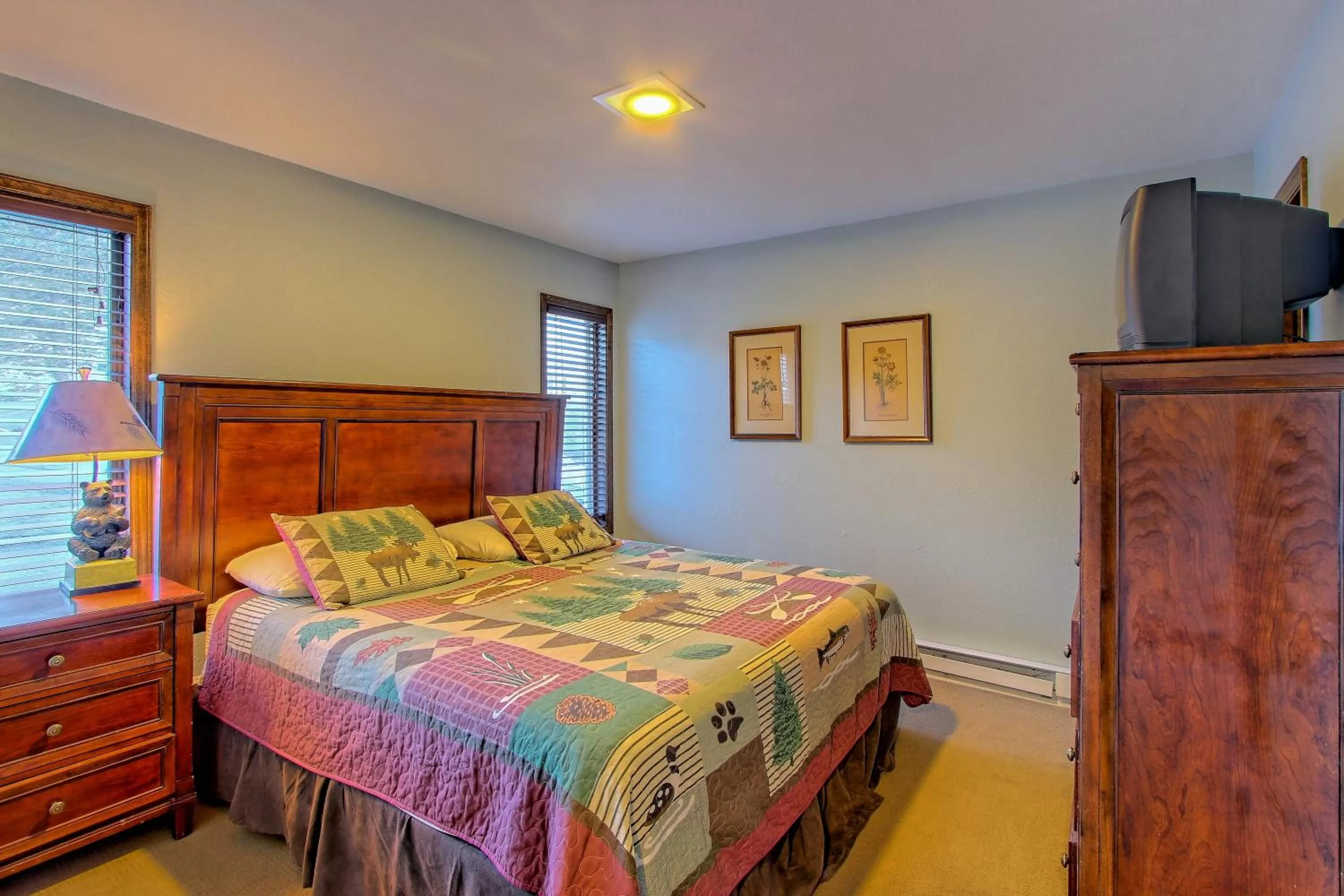 Two-Bedroom Apartment with Single Beds in The Highlands at Sugar