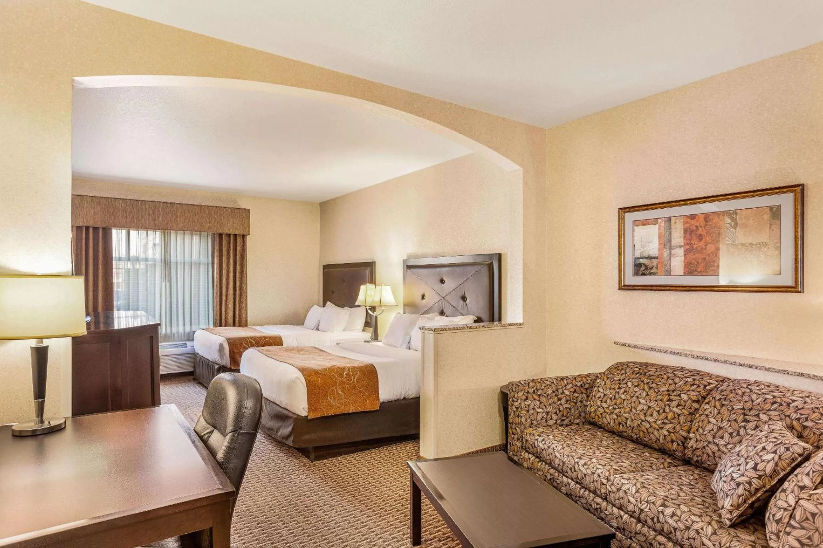 Queen Suite with Two Queen Beds - Accessible/Non-Smoking in Comfort Suites Moses Lake