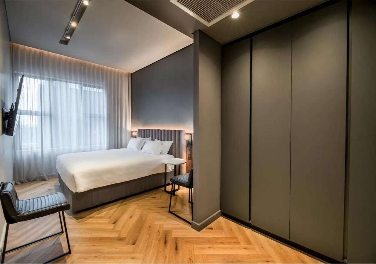 Three-Bedroom Apartment in The Rockefeller Hotel by NEWMARK