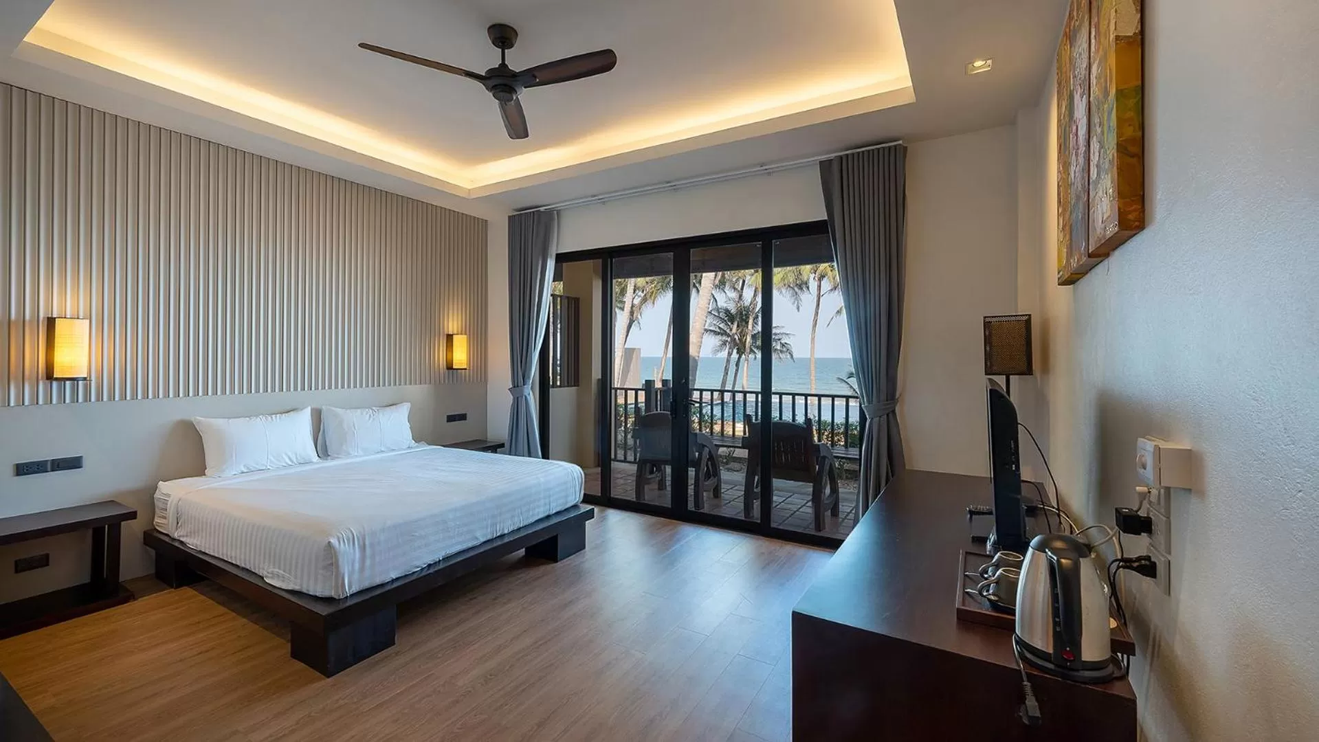 Superior King Room in Ban Saithong Beach Resort