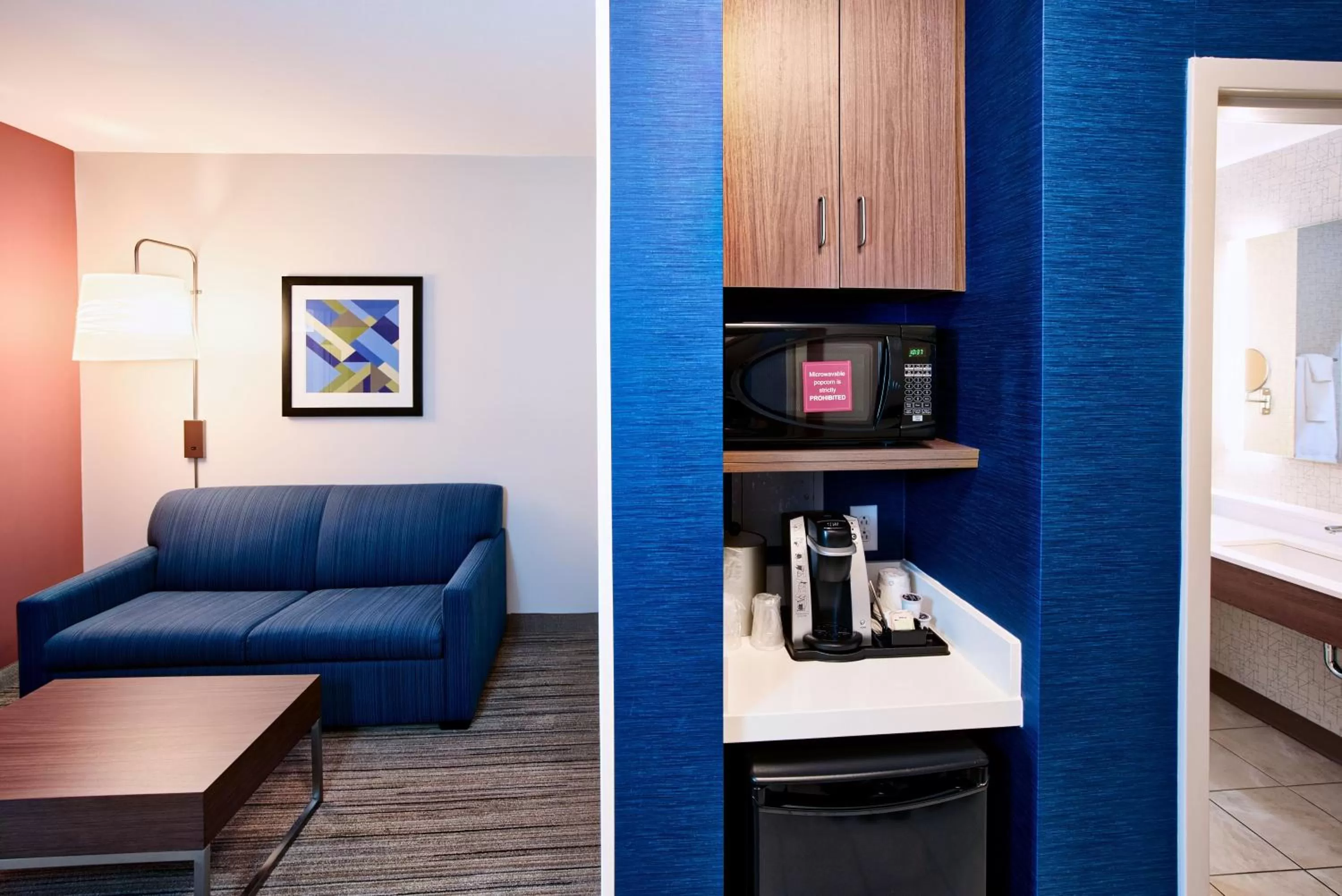 King Suite - Non-Smoking in Holiday Inn Express Hotel & Suites Dieppe Airport, an IHG Hotel