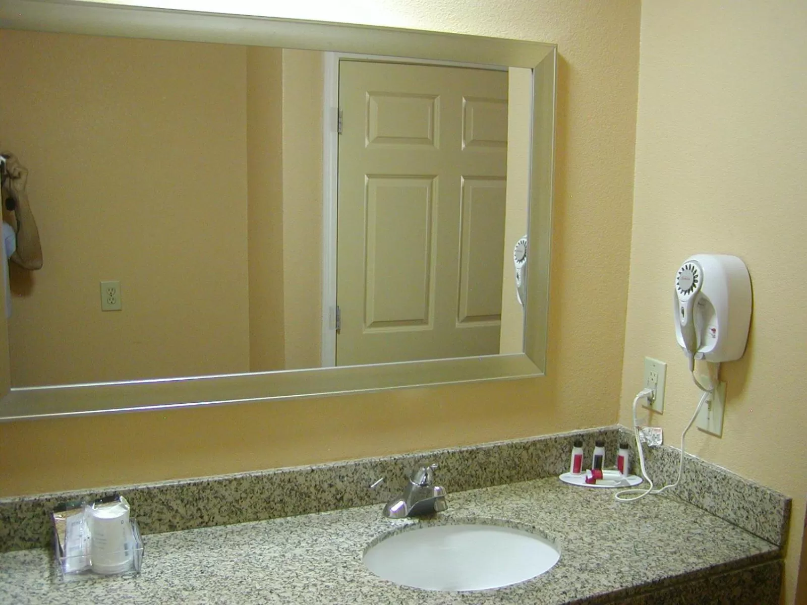 Double Room with Two Double Beds - Non-Smoking in Days Inn by Wyndham Marietta White Water