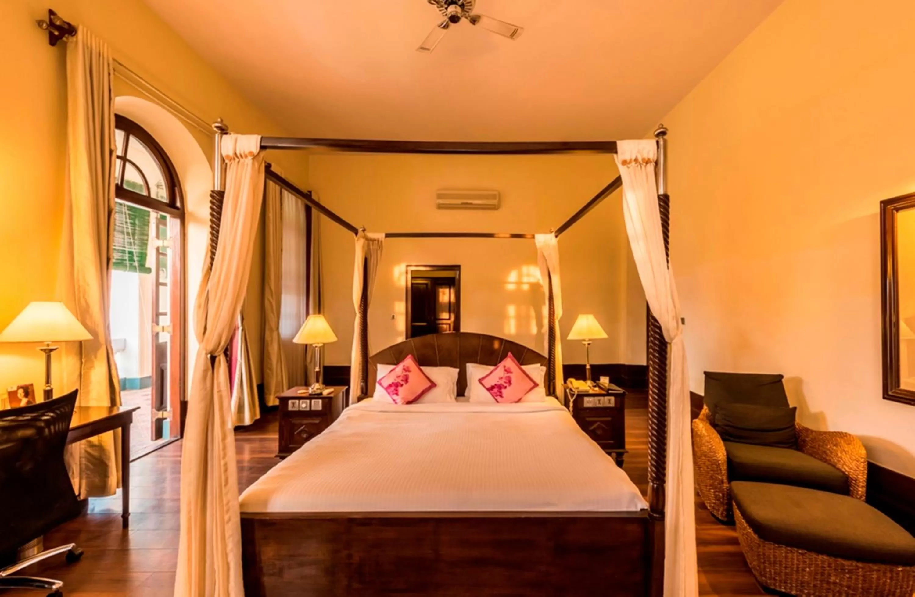 Heritage King Garden View Room with Balcony - single occupancy in Royal Orchid Brindavan Garden Mysore