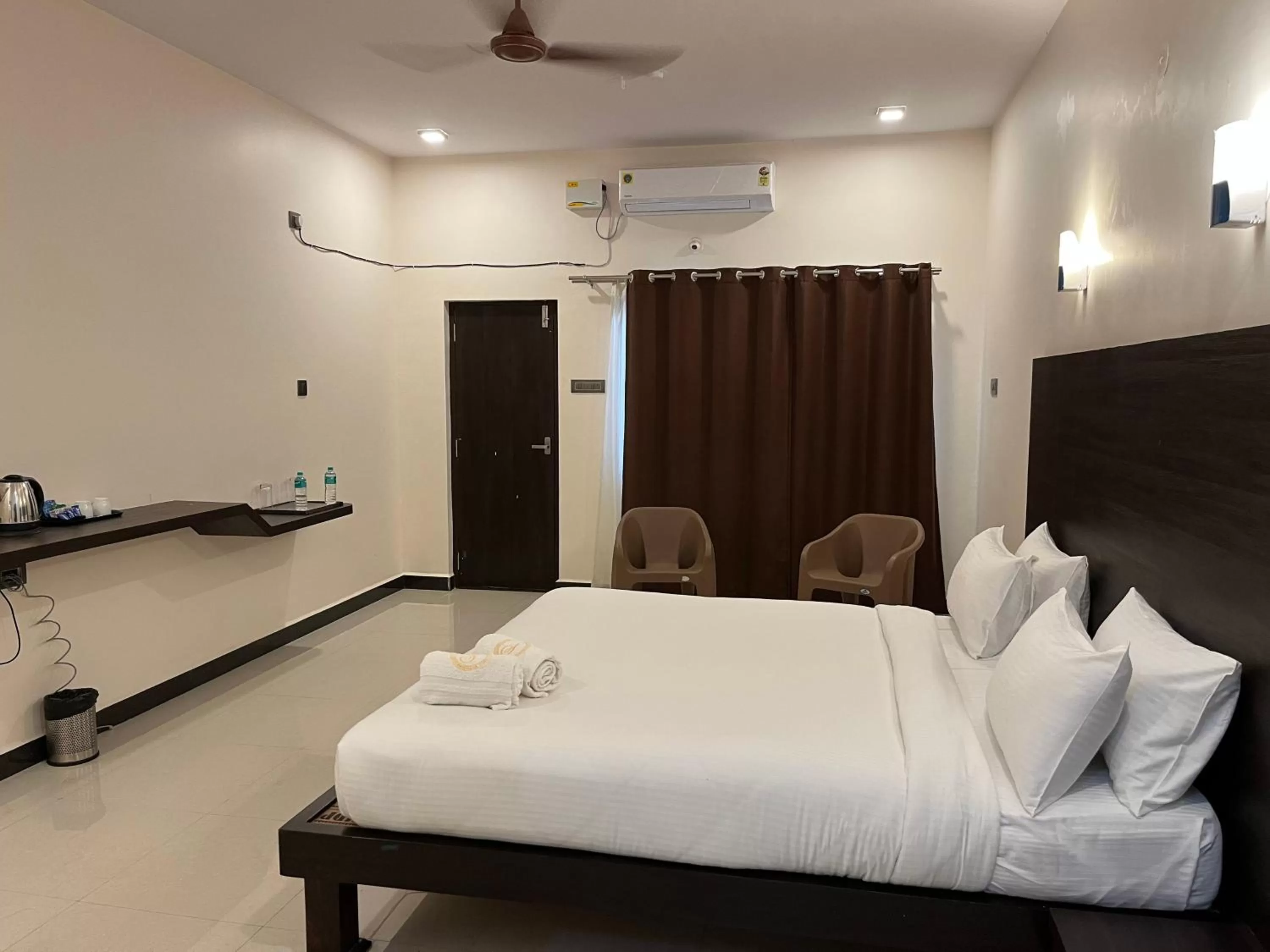 Standard Double Room in Shreeyog Resort Dandeli